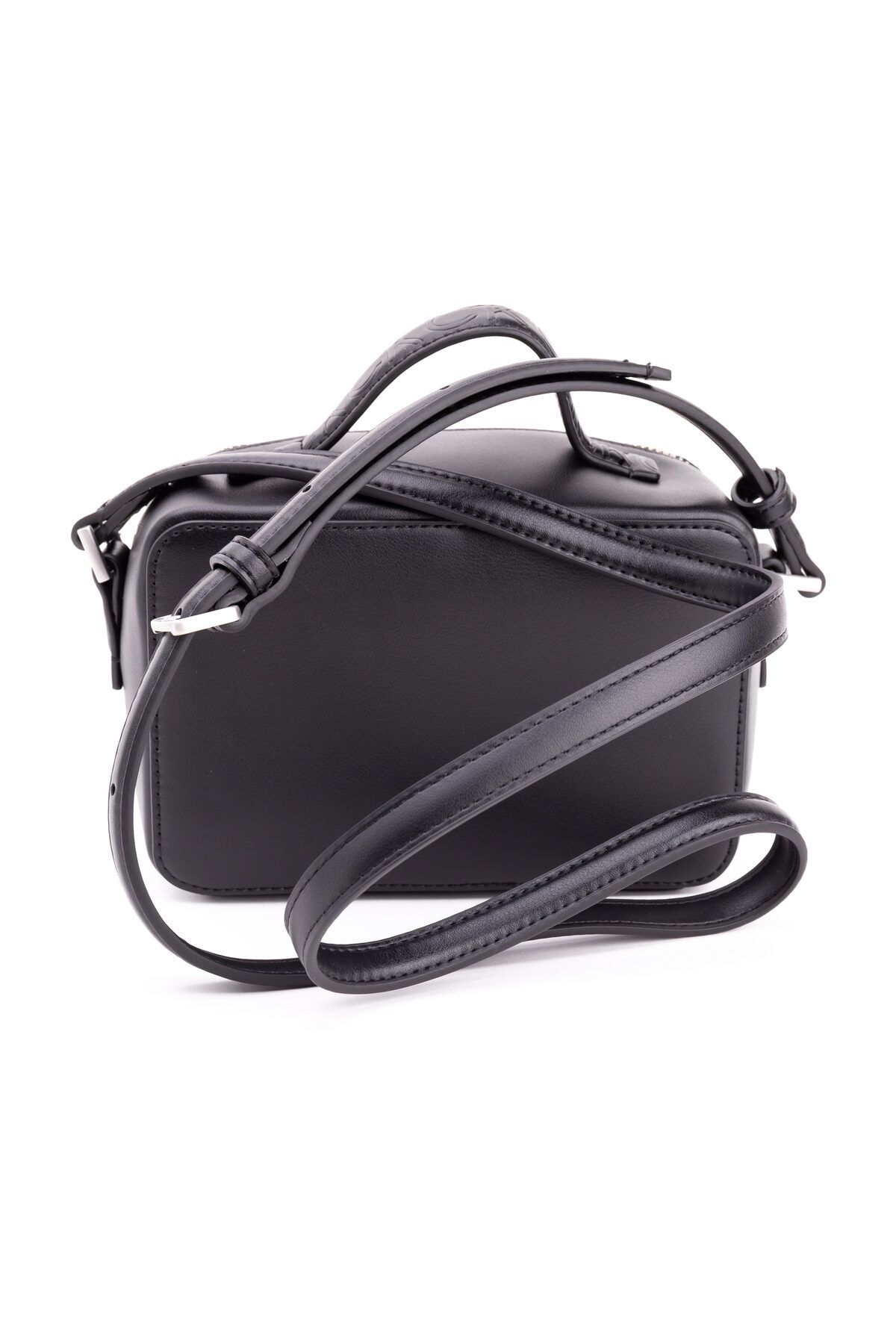 Calvin klein hotsell must camera bag
