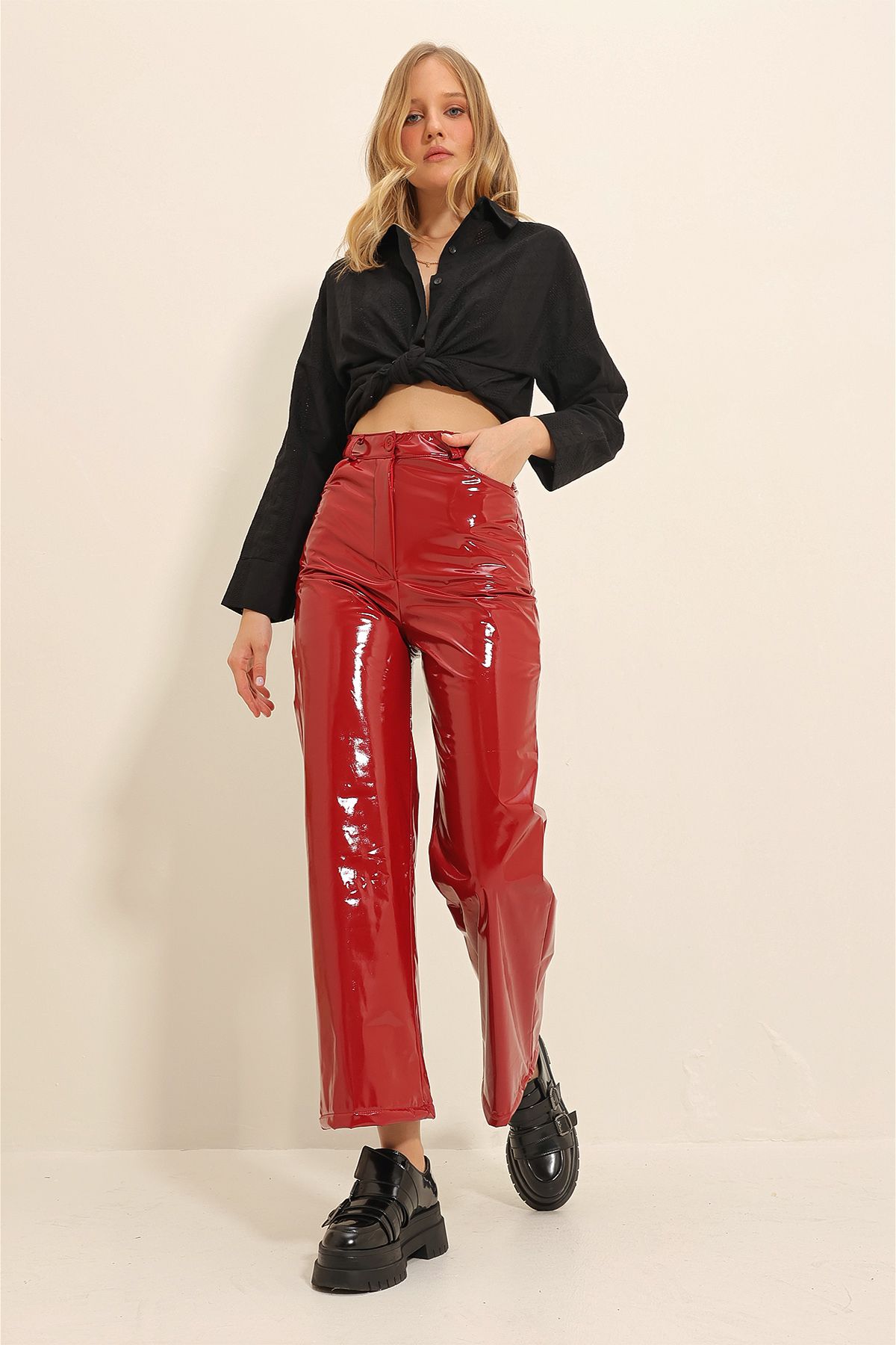Leather Trousers Women's High Waist Brown Leather Leggings Push Up Patent  Leggings Shiny Sexy Patent Leather Trousers PU Leather Leggings Sexy Faux  Leather Trousers Skinny Imitation Leather Trousers : Amazon.co.uk: Fashion