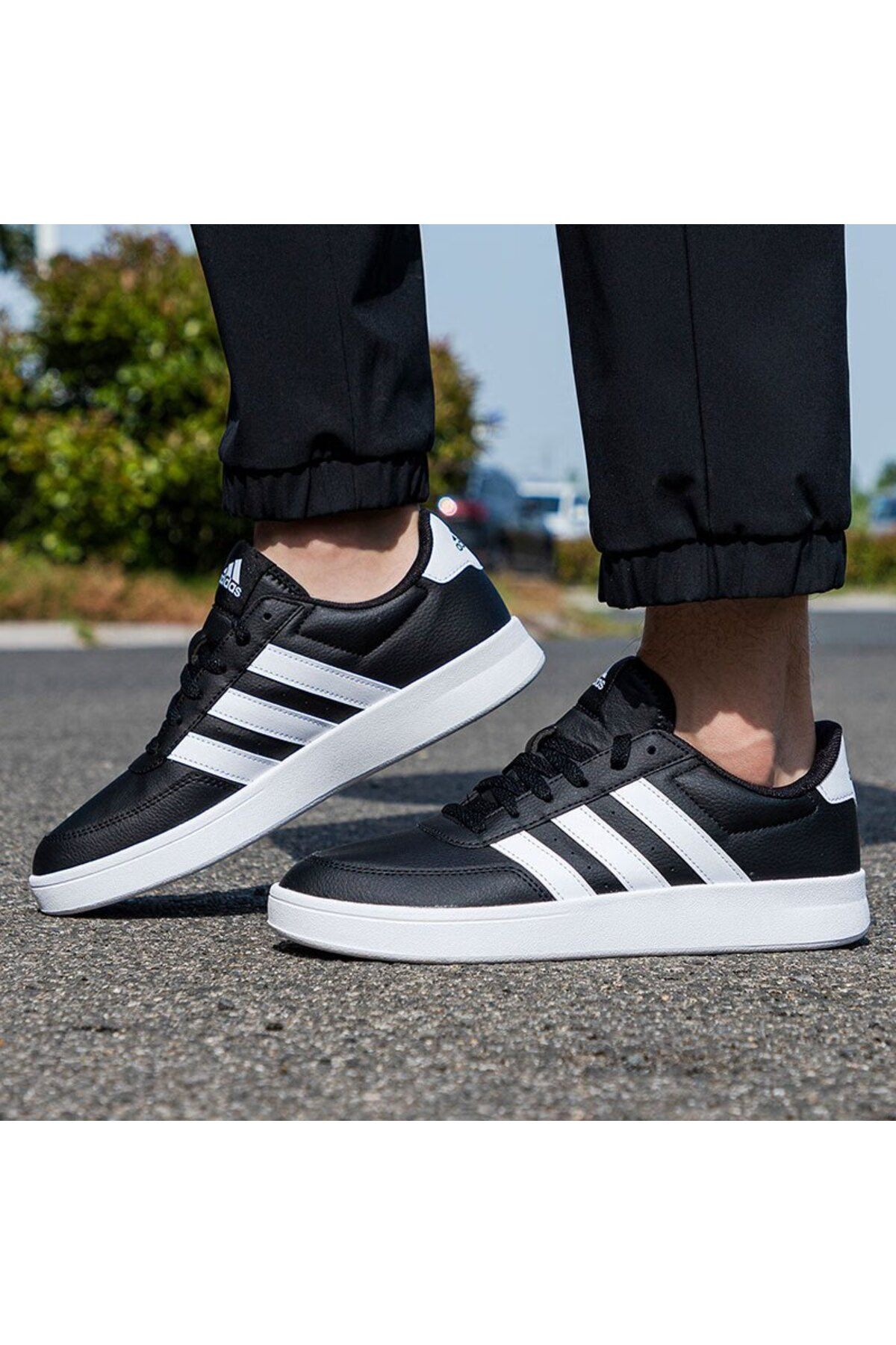 adidas Daily Comfortable Sole Light Flexible Walking Shoes Men s