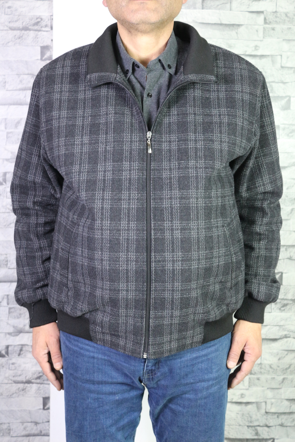 کاپشن  73862897237