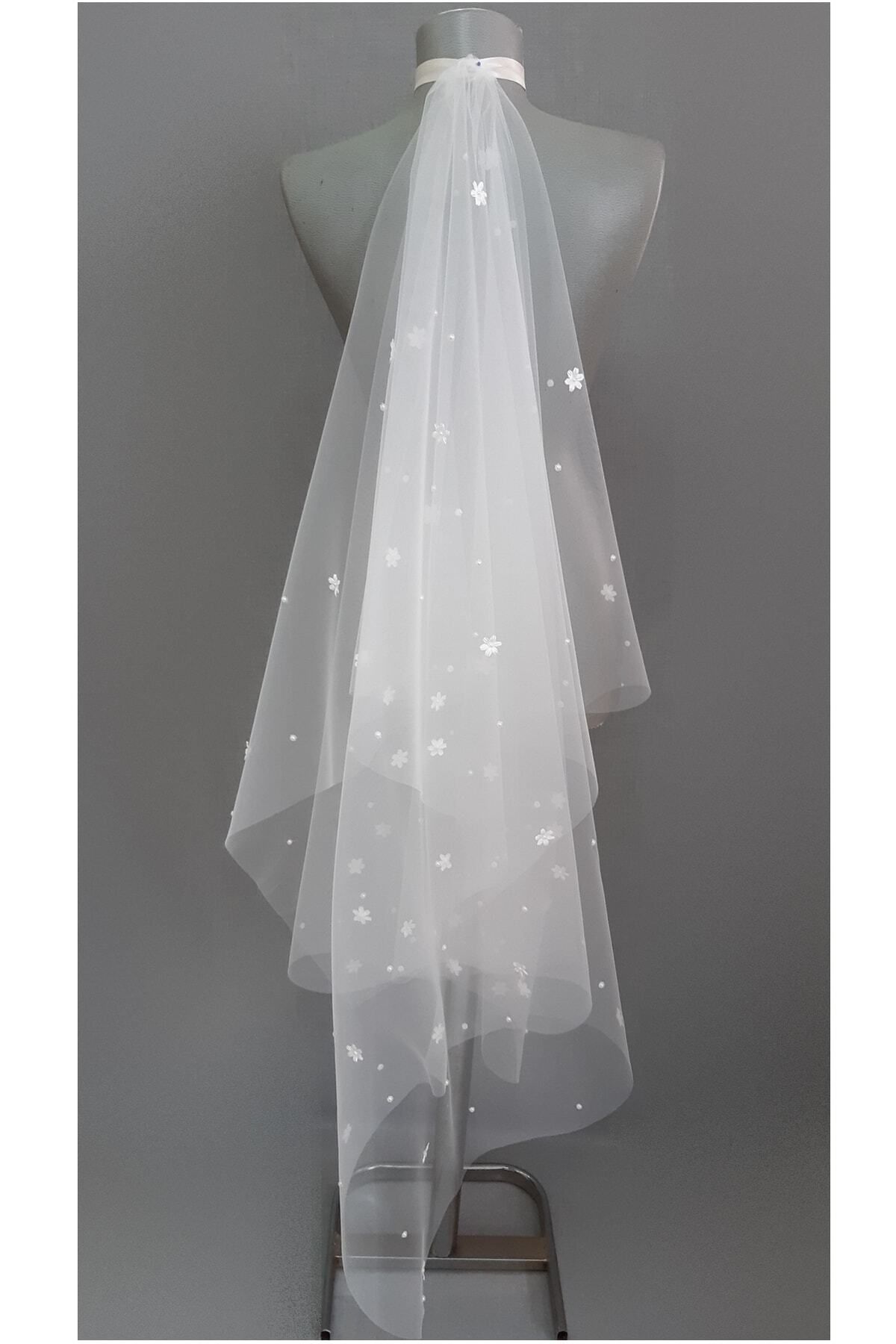 Suzanna Moda 1mt 20cm Boy Kırık Beyaz Incili Çiçekli Lazer Kesim Hayal Tül Duvak