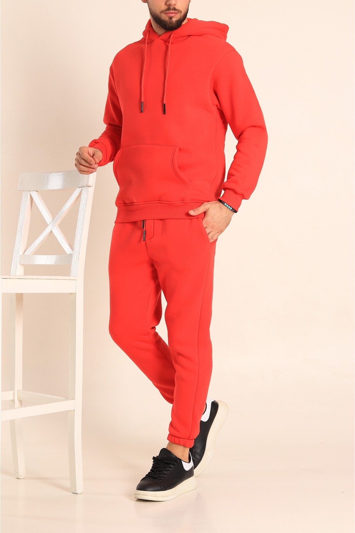 Red top tracksuit men