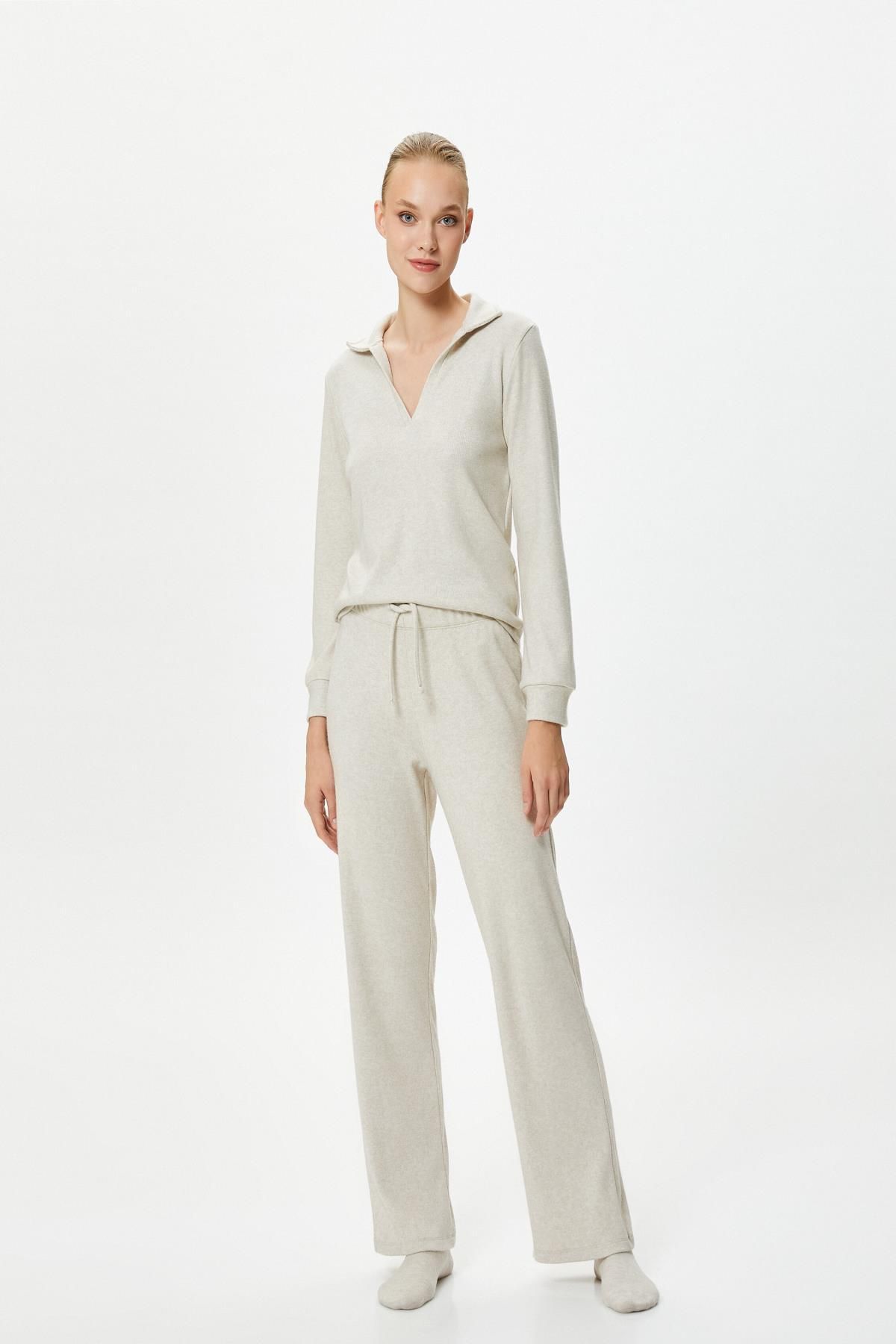 BAYKAR Young Girl's Cotton Crew Neck Printed Short Sleeve Capri Pajama Set  9226 Cream - Trendyol