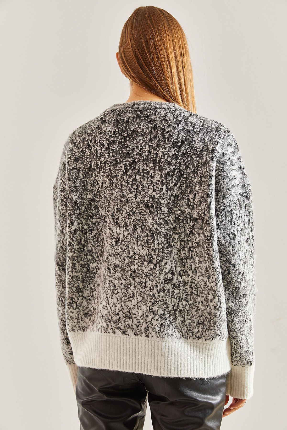 Bianco Lucci-Women's Pearl Stone Detailed Knitwear Sweater 5