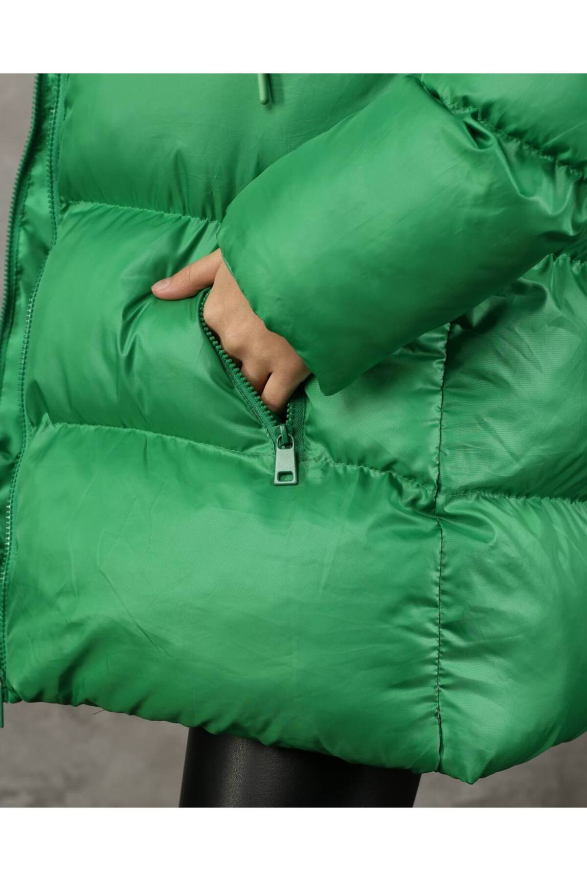 anonim  Şişme uzun stil kapşonlu Kadın mont - Görsel 2