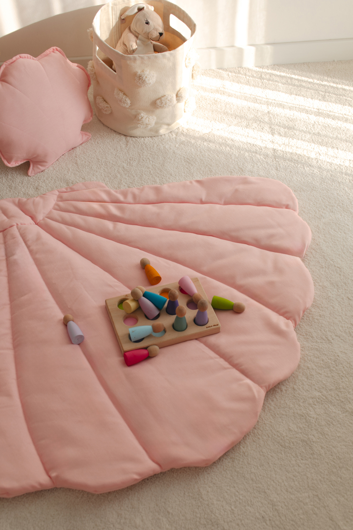 Dear Deer Love Oyun Halısı Pudra Shell Deniz Kabuğu Minder 120x85 Cm fotoğrafı 3 (önizleme)