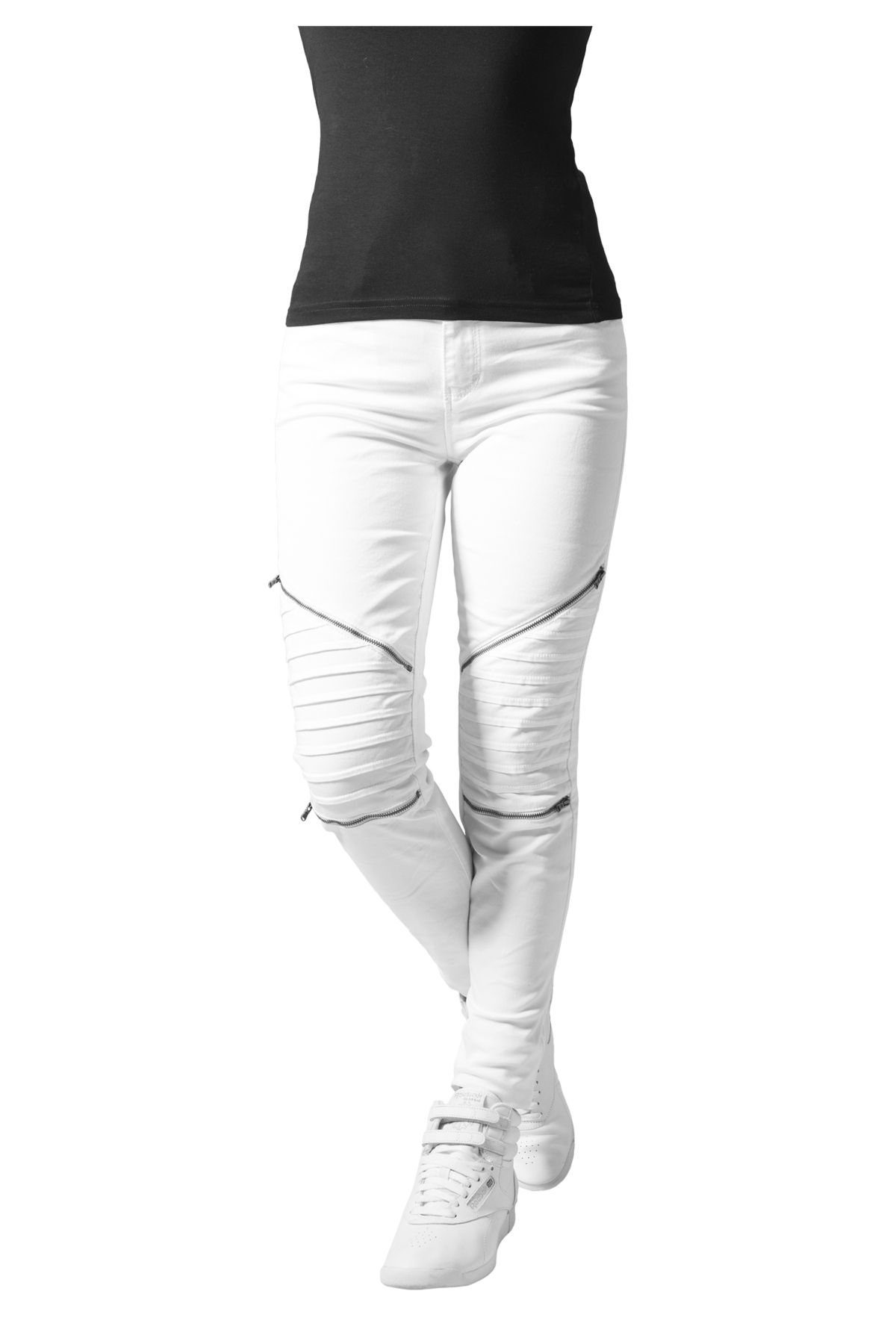 complete the look image