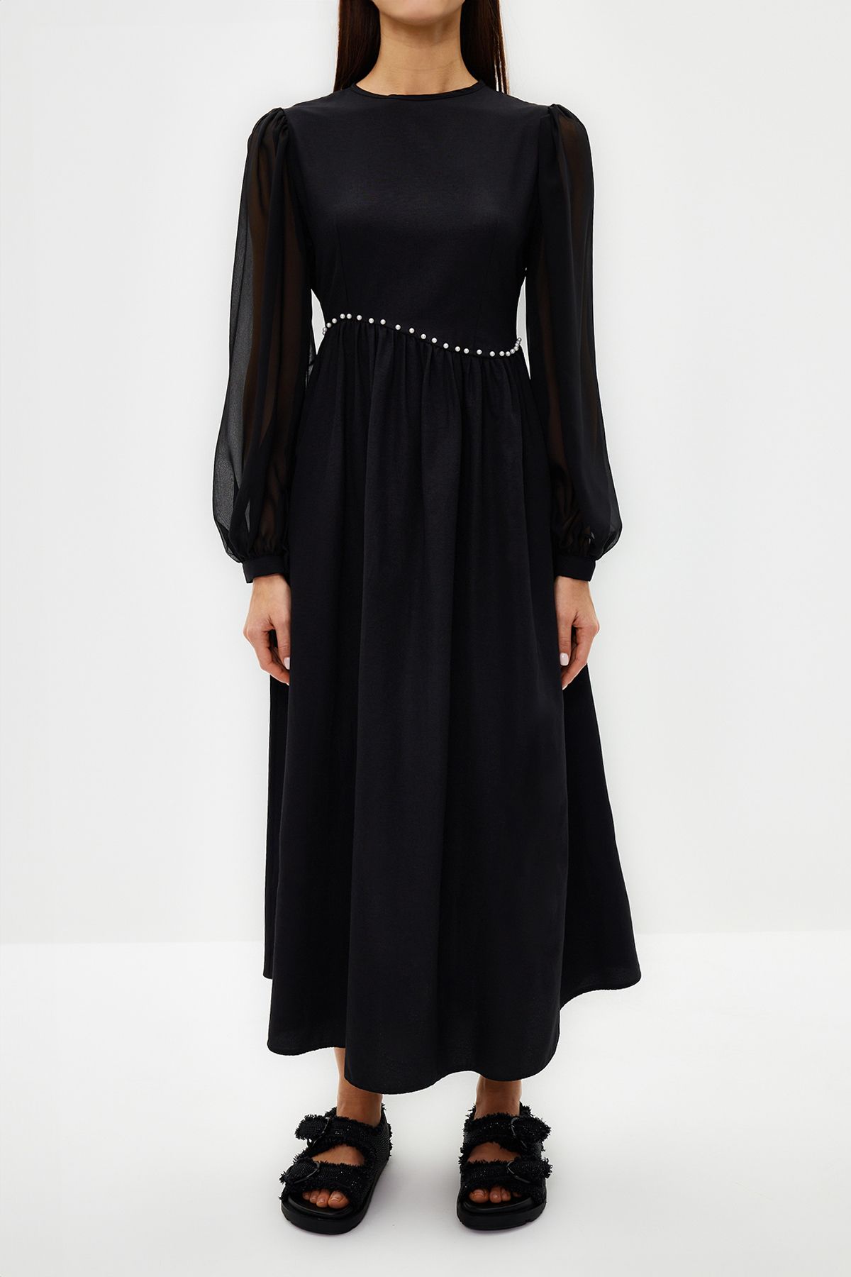 Trendyol Modest-Black Sleeves Chiffon Waist Pearl Detailed Evening Dress TCTSS24DB00005 4