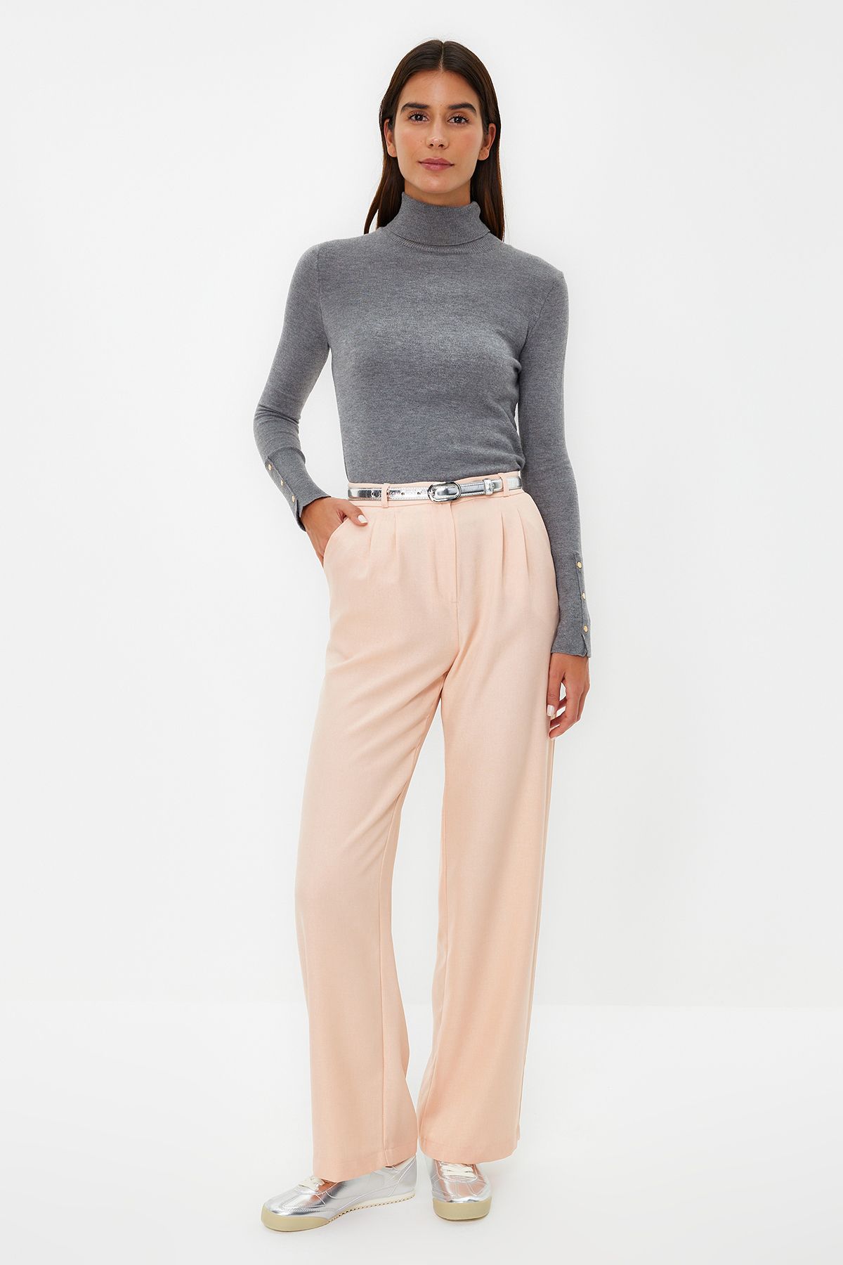 Trendyol Collection Pudrowe Plisowane Spodnie Z Szerokimi Nogawkami Kobieta - 36
