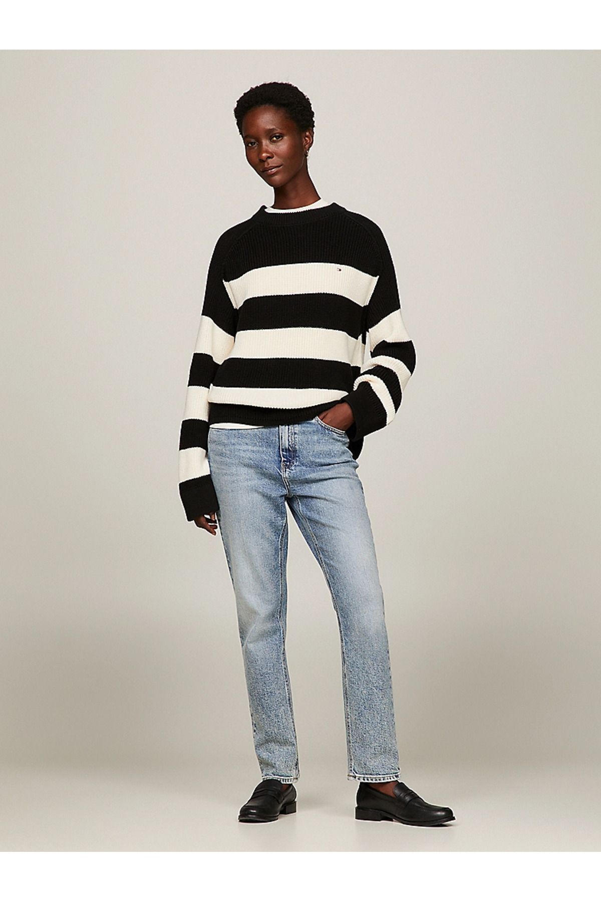 Black tommy cheap sweater