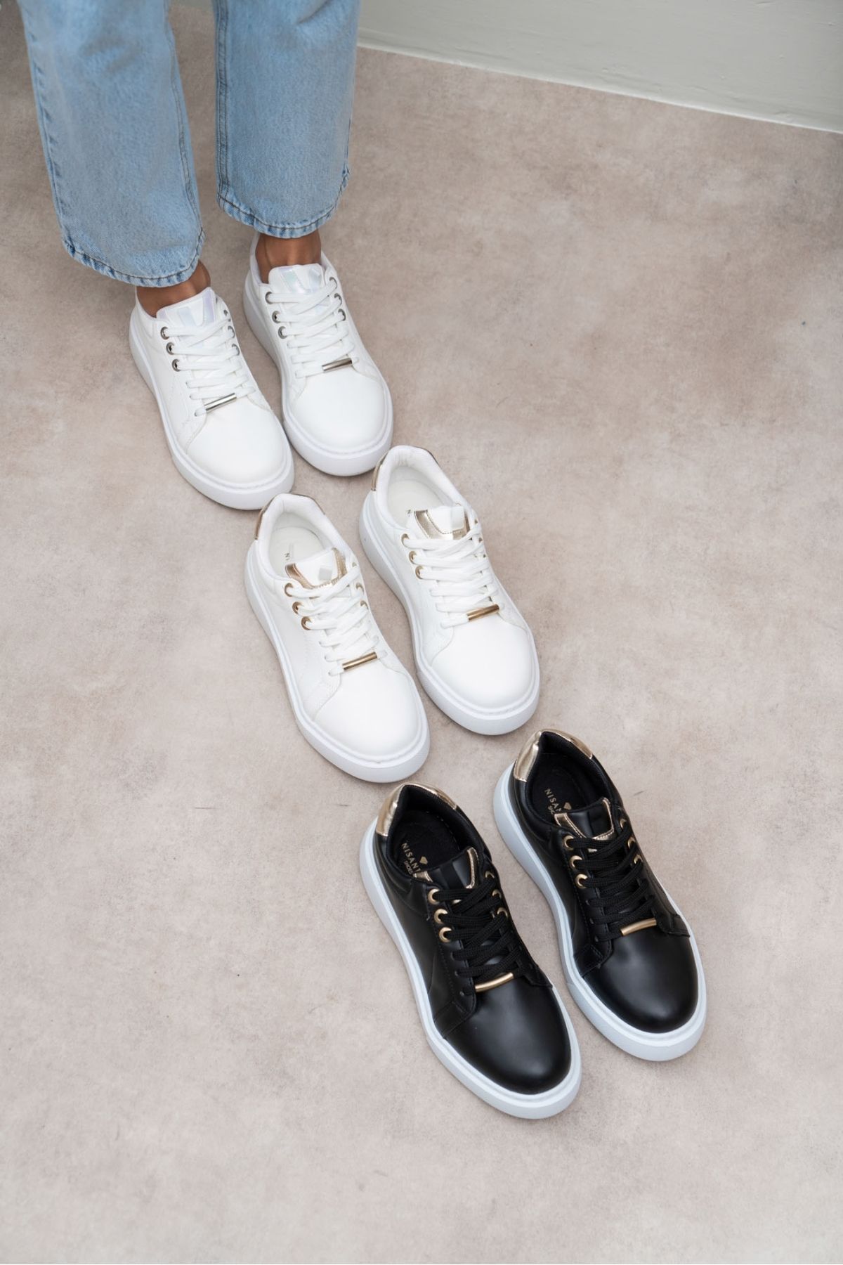 Sports shoes sales flat sole