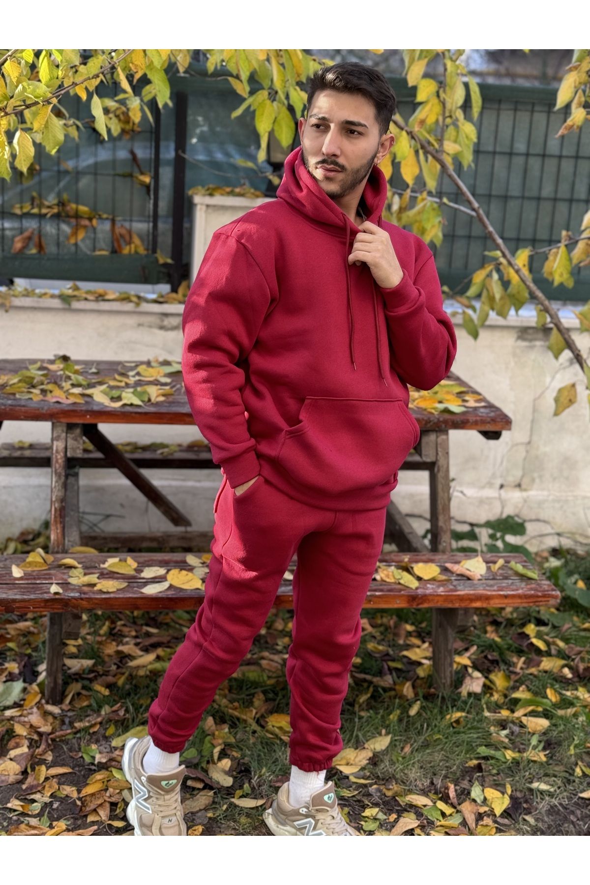 Thick sweatsuit hotsell