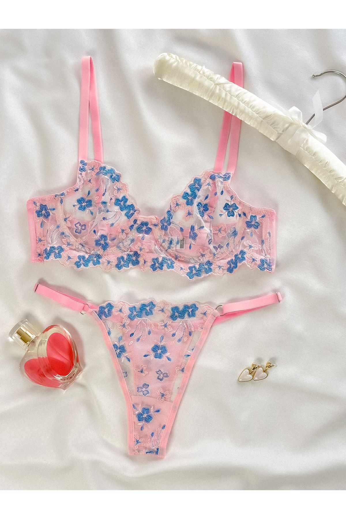 Arinda-Set de lenjerie intima cu sârmă Azalea, fără cupă, cu broderie florală, roz albastru 2