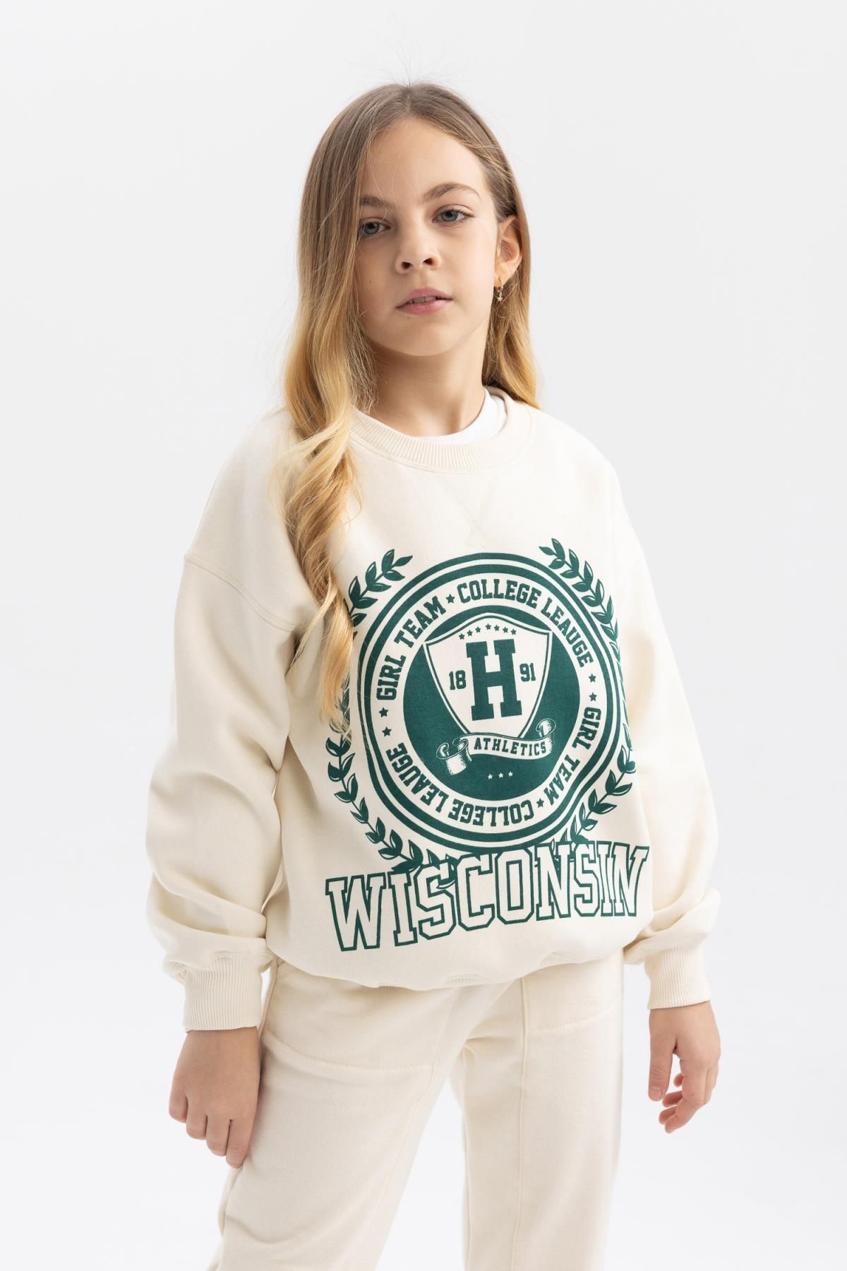 Defacto Girl s Oversize Fit Crew Neck Thick Sweatshirt with Soft