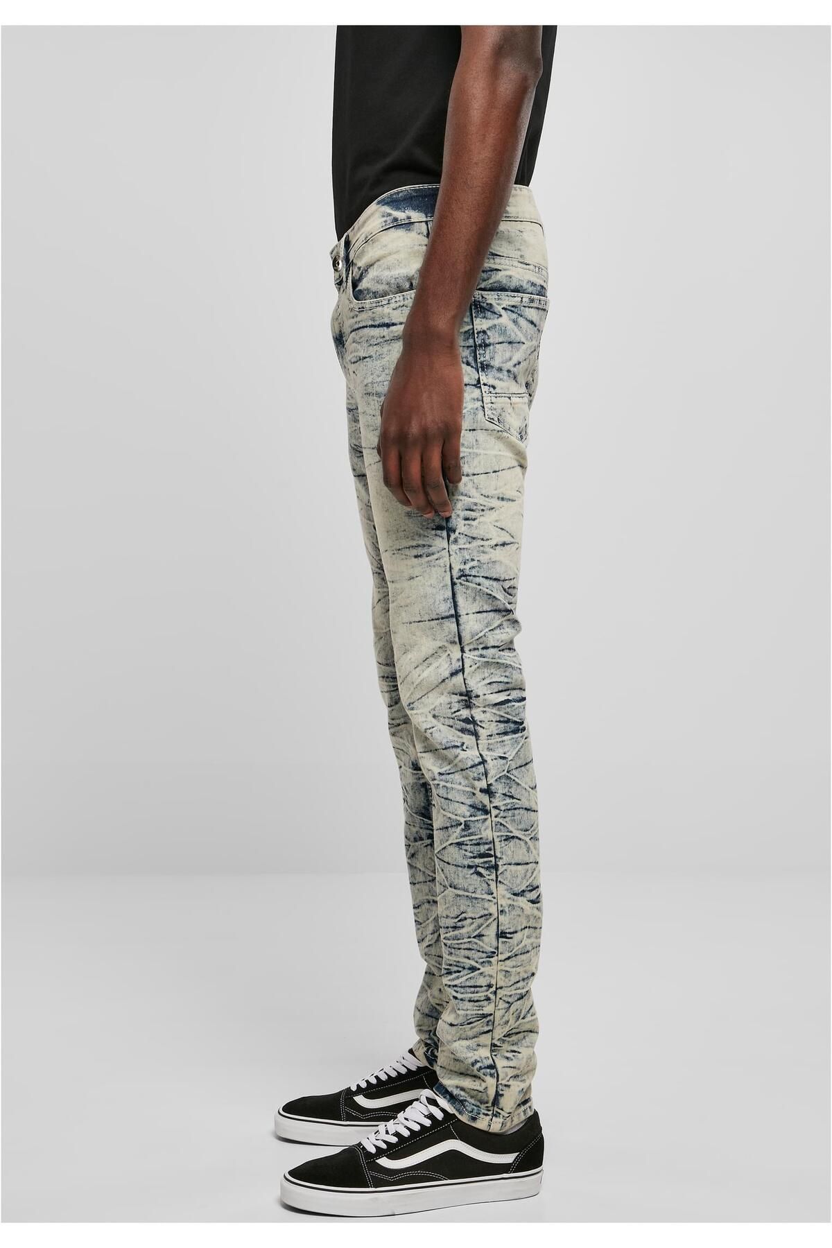 complete the look image
