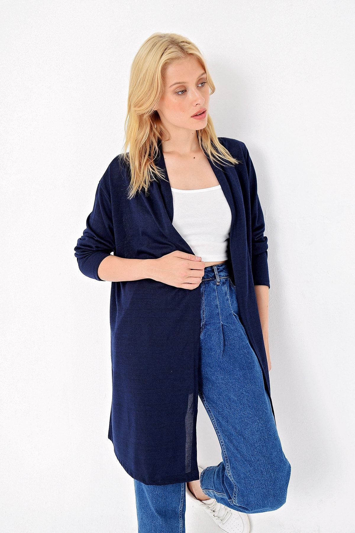 Trend Alaçatı Stili-Cardigan Viscon cu guler șal bleumarin pentru femei ALC-X4864 3