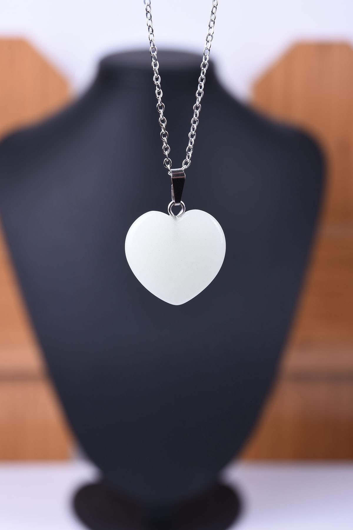 Phosphorous Natural Stone Heart Necklace Tky0034