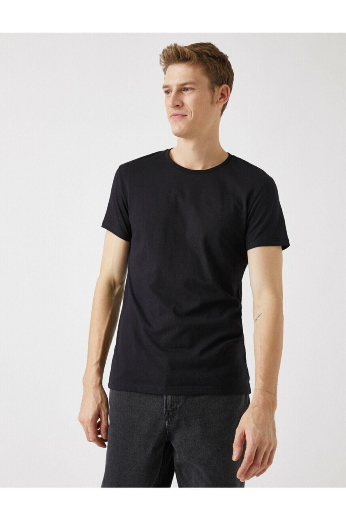 تیشرت کوتون 1YAM12136LK