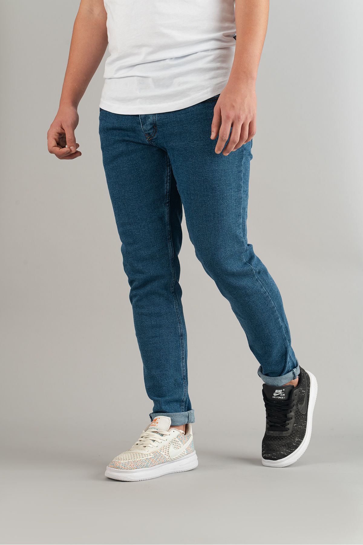 bombe Men s Slim Fit Slim Fit Straight Jeans Trousers Blue Trendyol