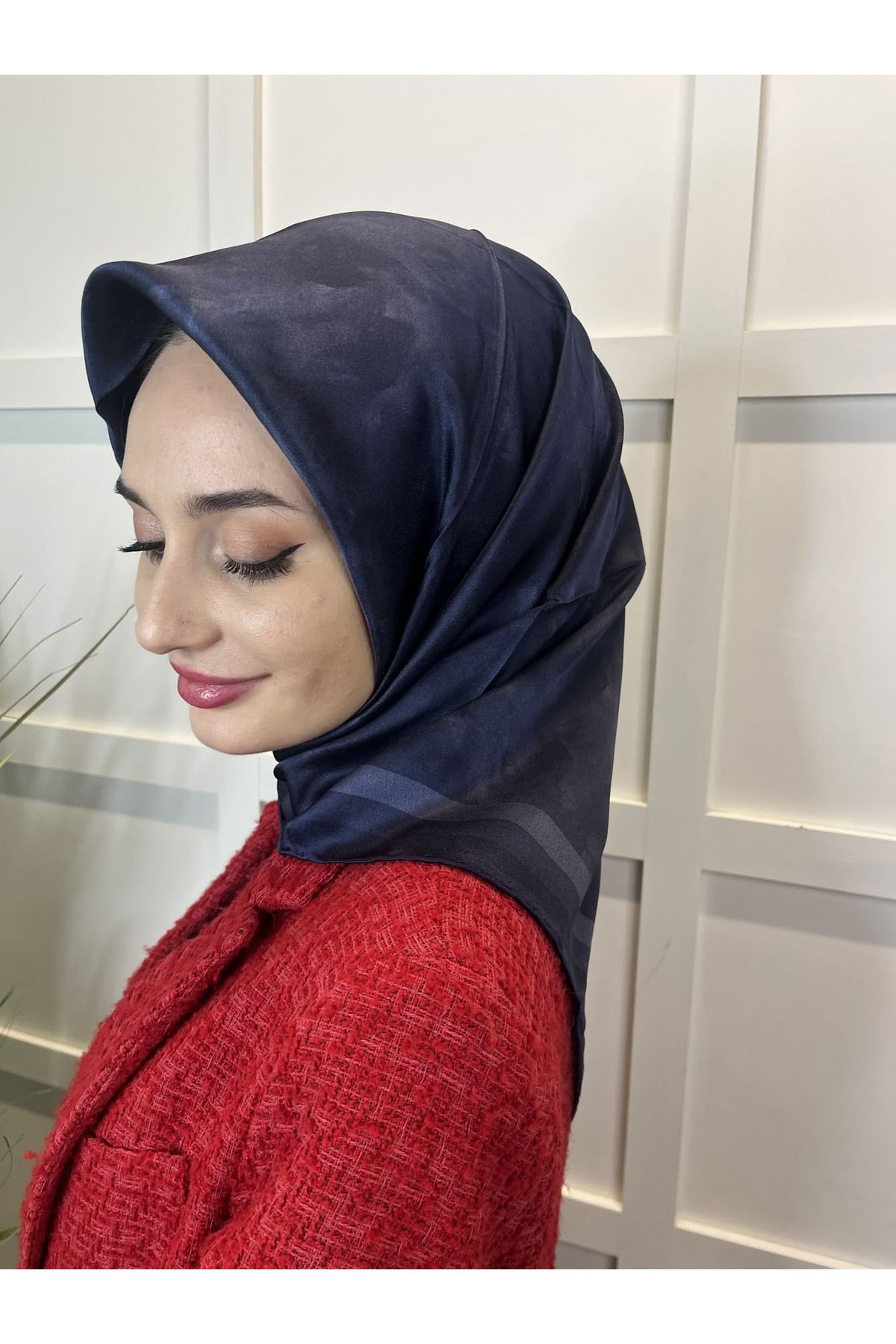 Navy red scarf store