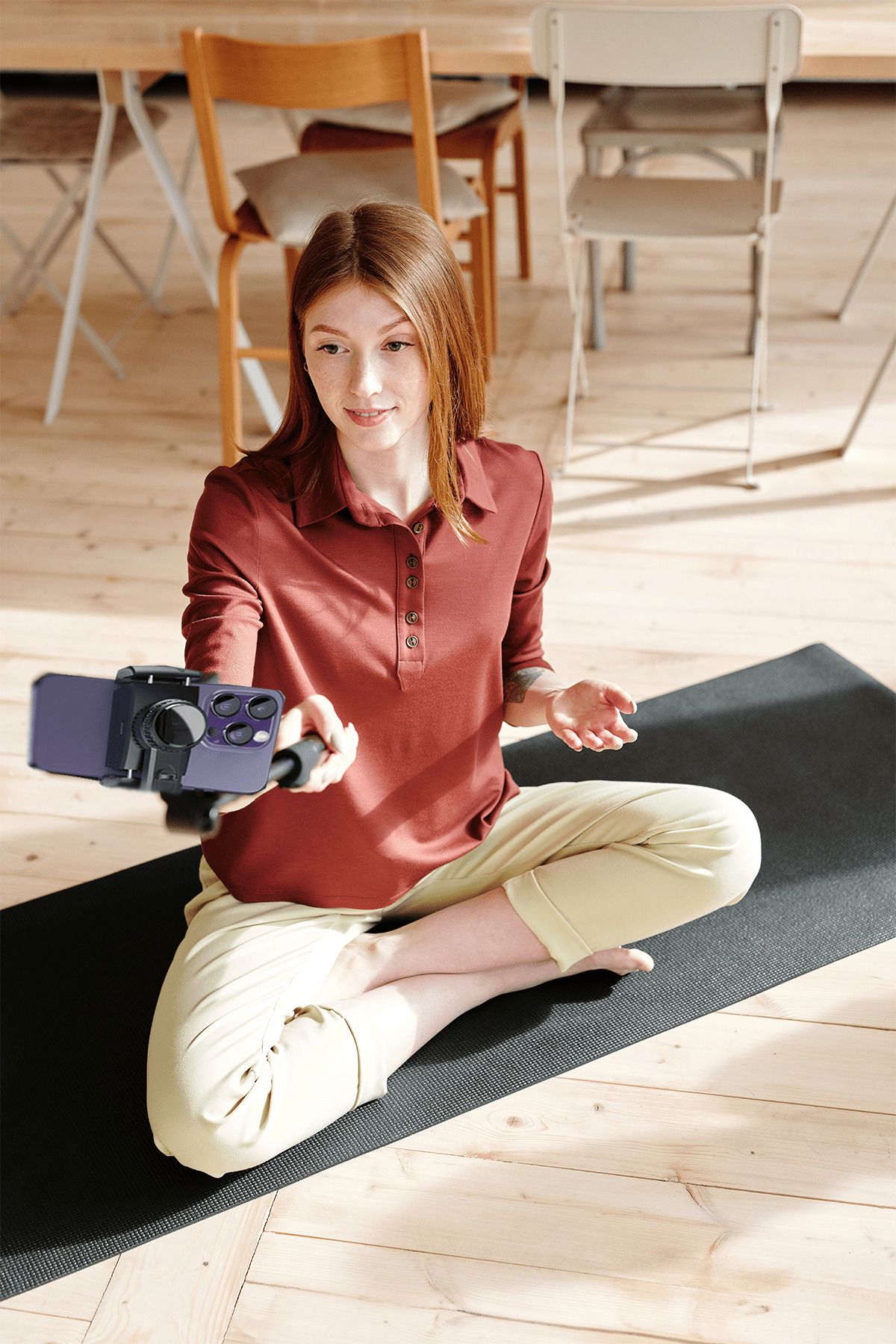 Fuchsia-SF14 75cm Selfie Stick with 360 Degree Bluetooth 5.0 Control 4