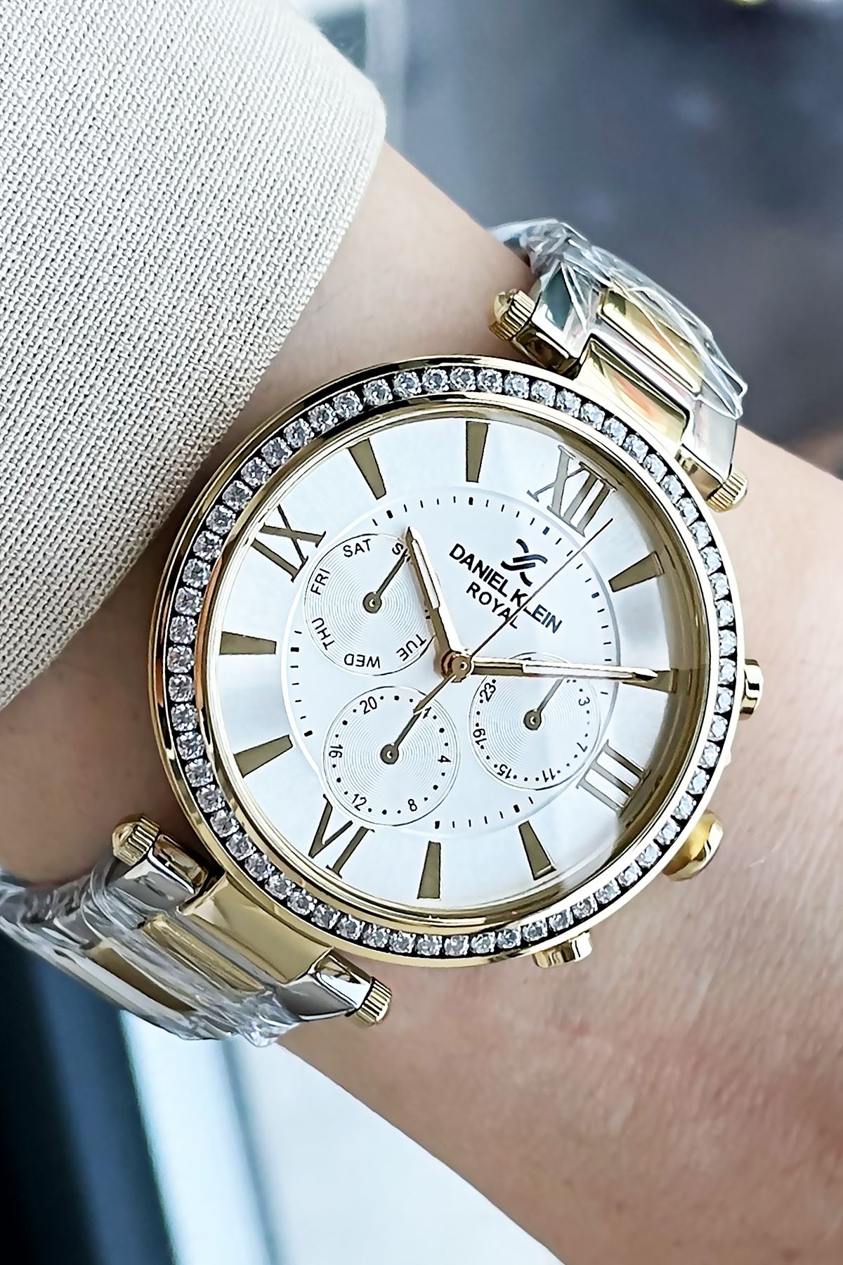 Daniel klein cheap silver watch