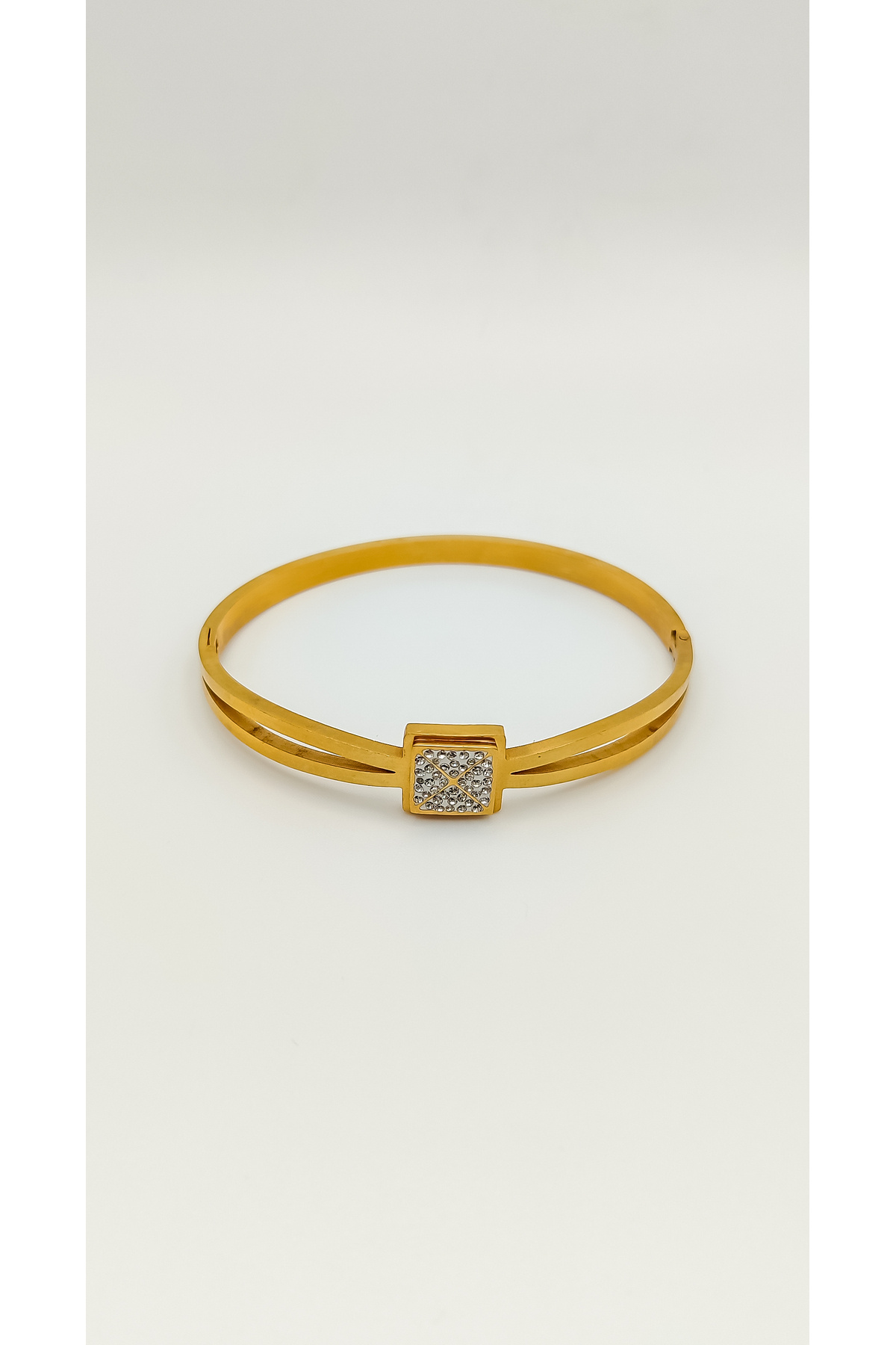 Kadın Kare Taşlı 14 Ayar Altın Kaplama Çelik Bilezik Garanti Belgeli