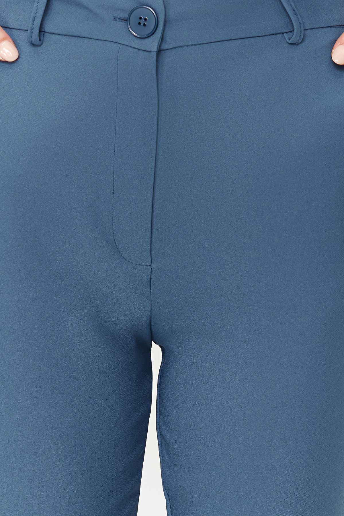 Trendyol Collection-Indigo Basic cigaretové tkané látkové kalhoty Twoss19St0038 5