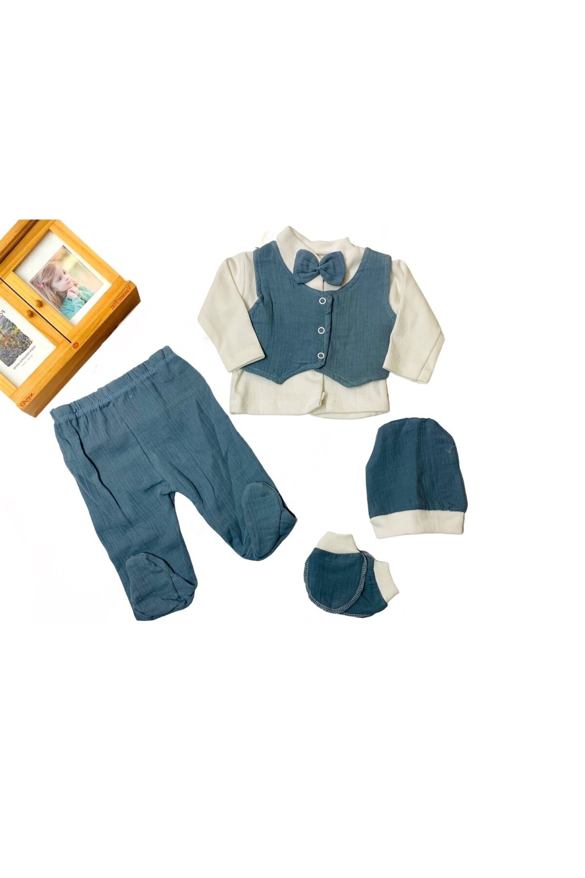 Şile Cloth Beanie Gloves Baby Set with Bootees