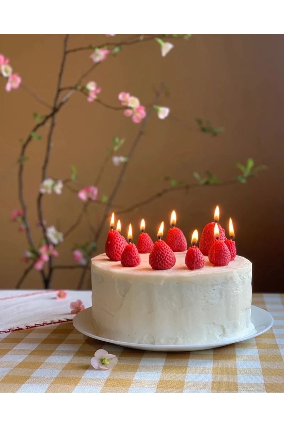 ÇAKRA Çilek Model Dekoratif Pasta Mumu
