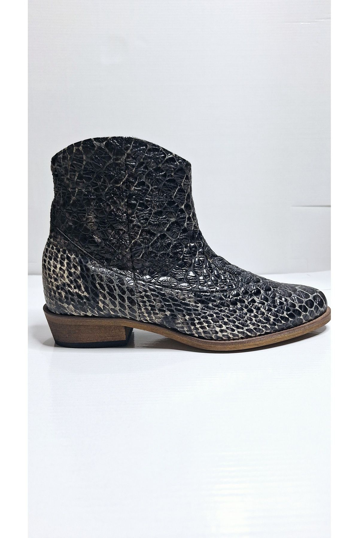 Fake snake skin boots on sale