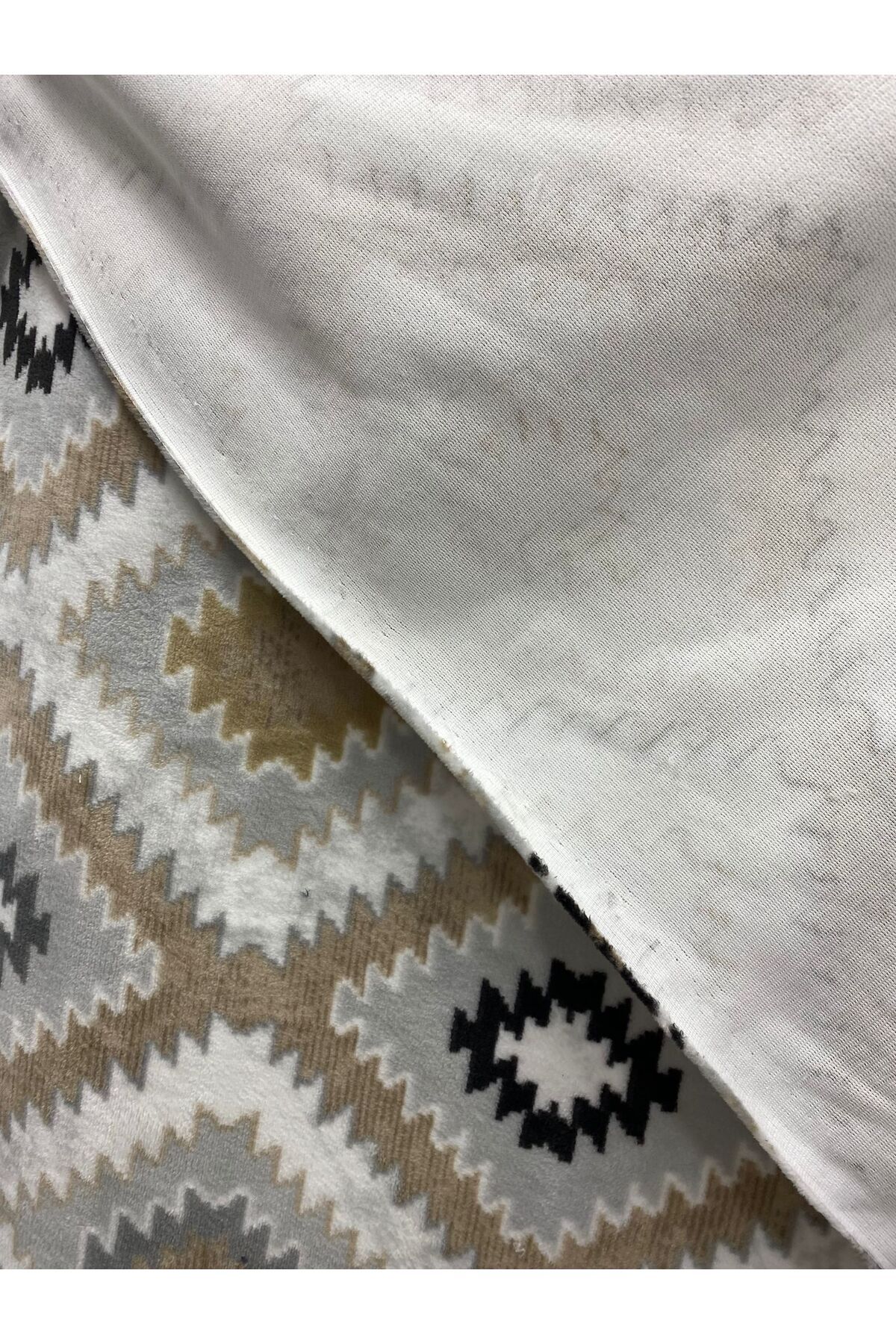 ÖZDEM HOME-Armada Meter Cut Carpet Cover (without elastic) 3