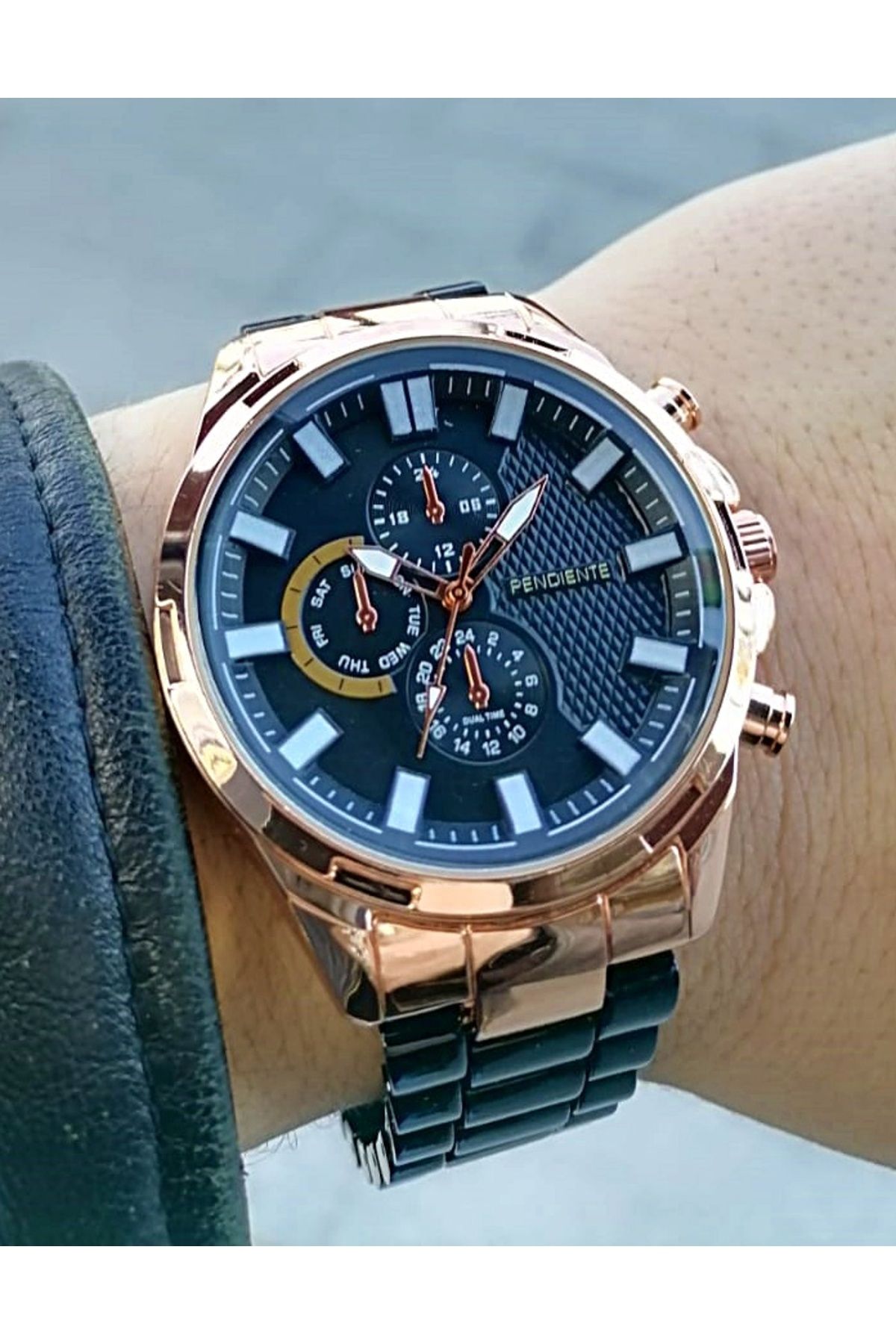Reloj cristian lay 5atm water resistant deals