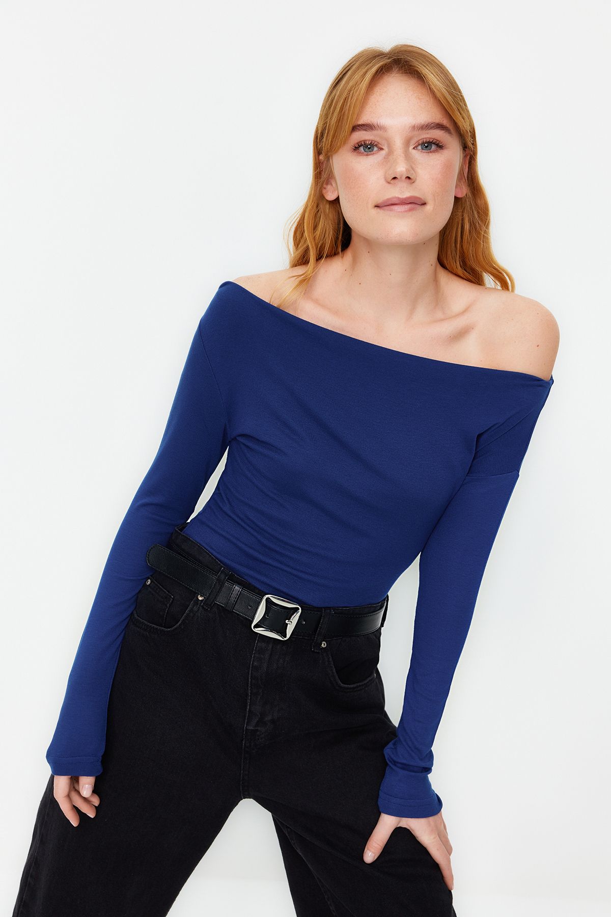 Trendyol Collection-Premium ανοιχτό μπλε ναυτικό πλεκτή μπλούζα με λαιμόκοψη - TWOAW24BZ00227 3