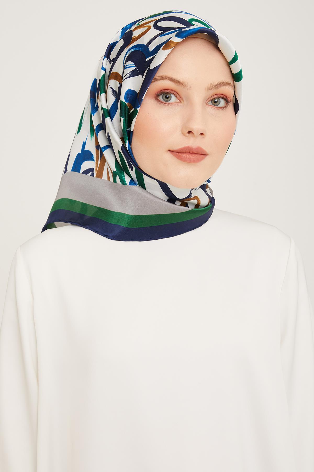 روسری زنانه آرمینه | 8.6839E+12 Armine - Image 2