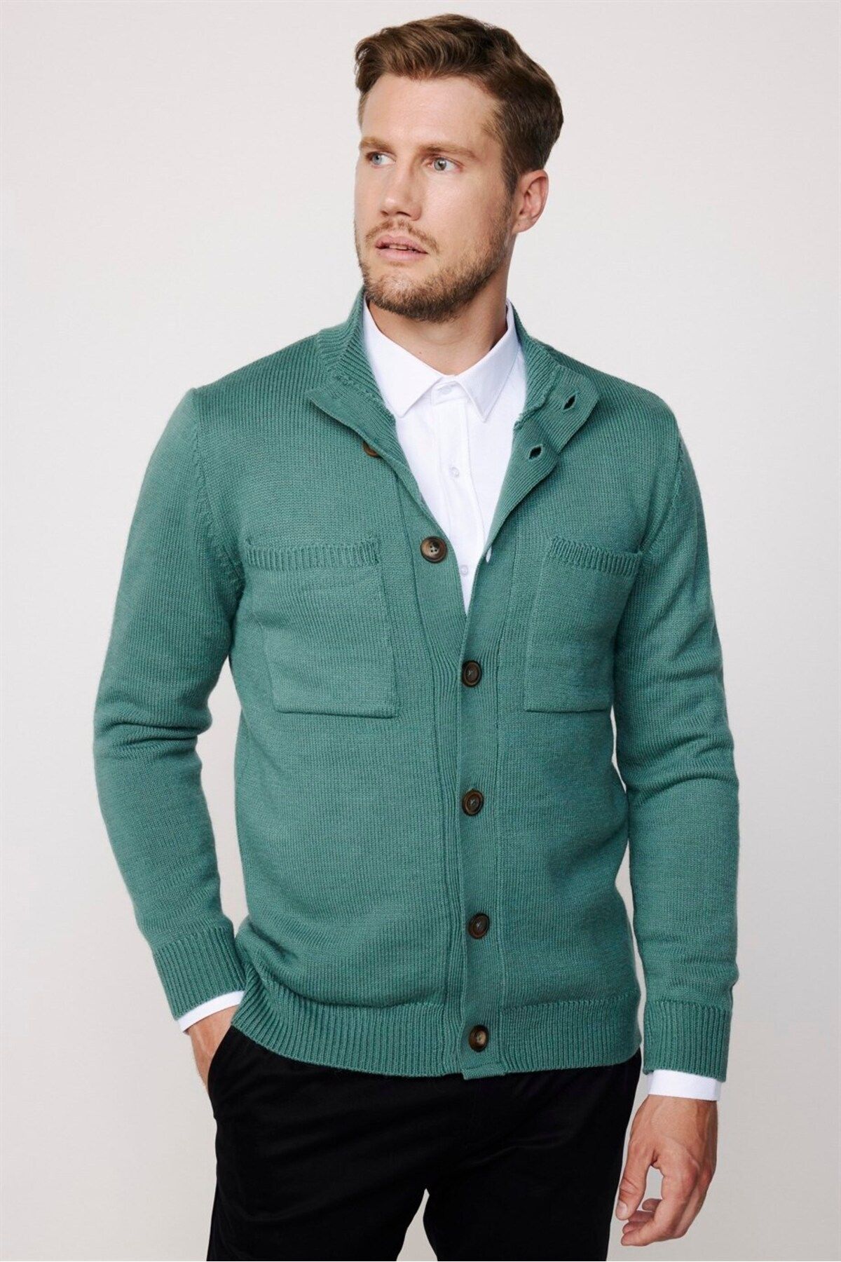 Tudors Men s Slim Fit Stand Collar Buttoned Double Pocket Green