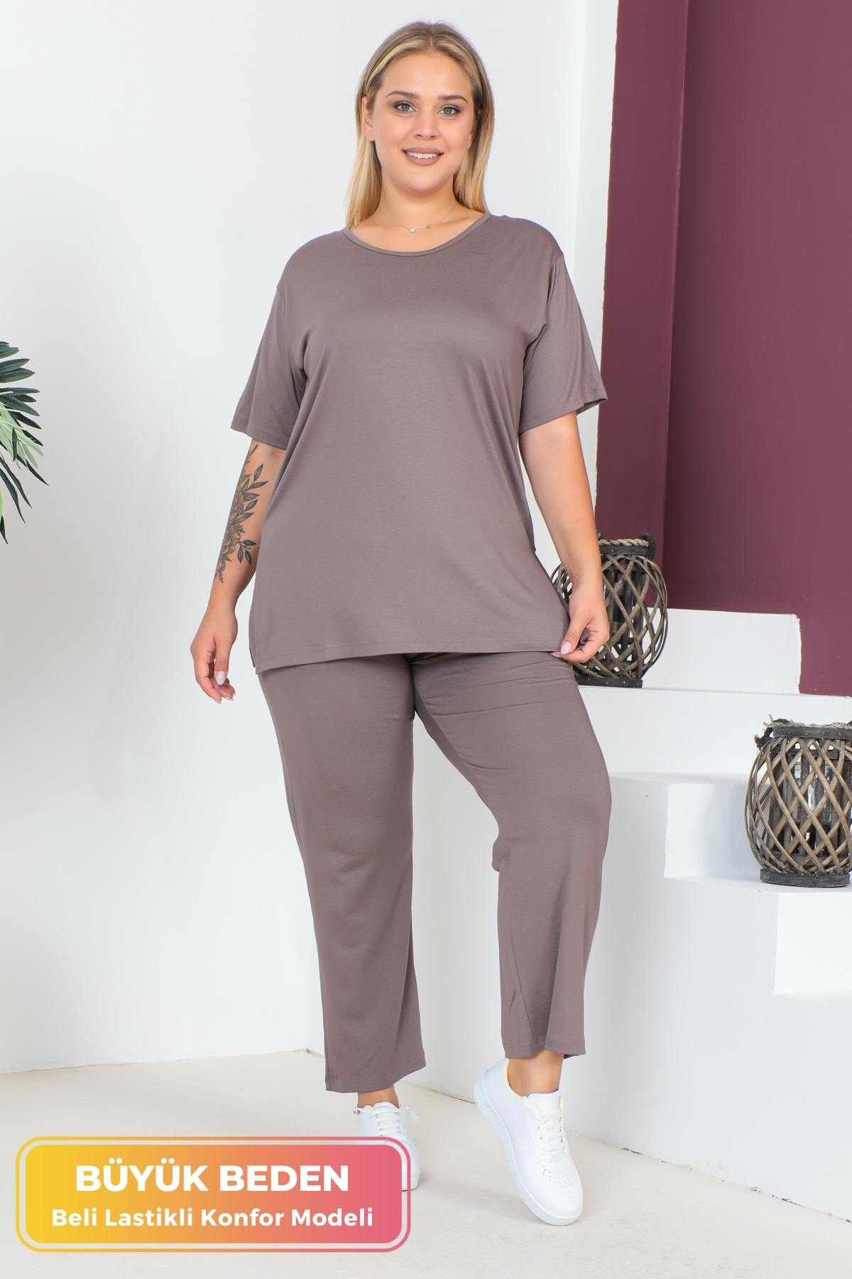 tarzımsüper Büyük Beden Konfor Modeli 2'li Takım Beli Lastikli Pantolonlu Tunik T-Shirt İkili Alt-Üst Takım