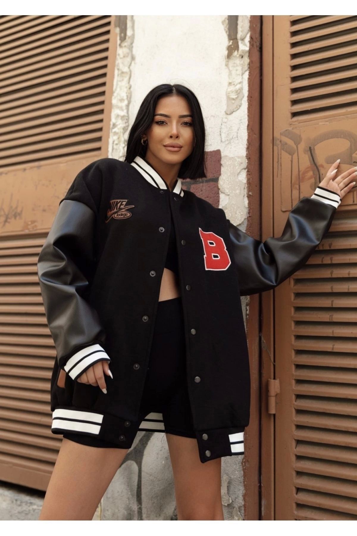 Tarz Yeri B Embroidery Sleeves Leather Black Oversize Unisex