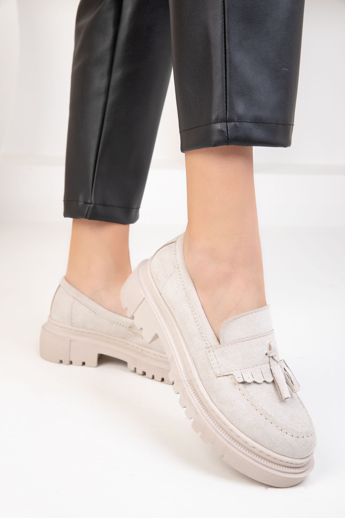 SOHO-Hautfarbene Wildleder-Freizeitschuhe für Damen 17763 5