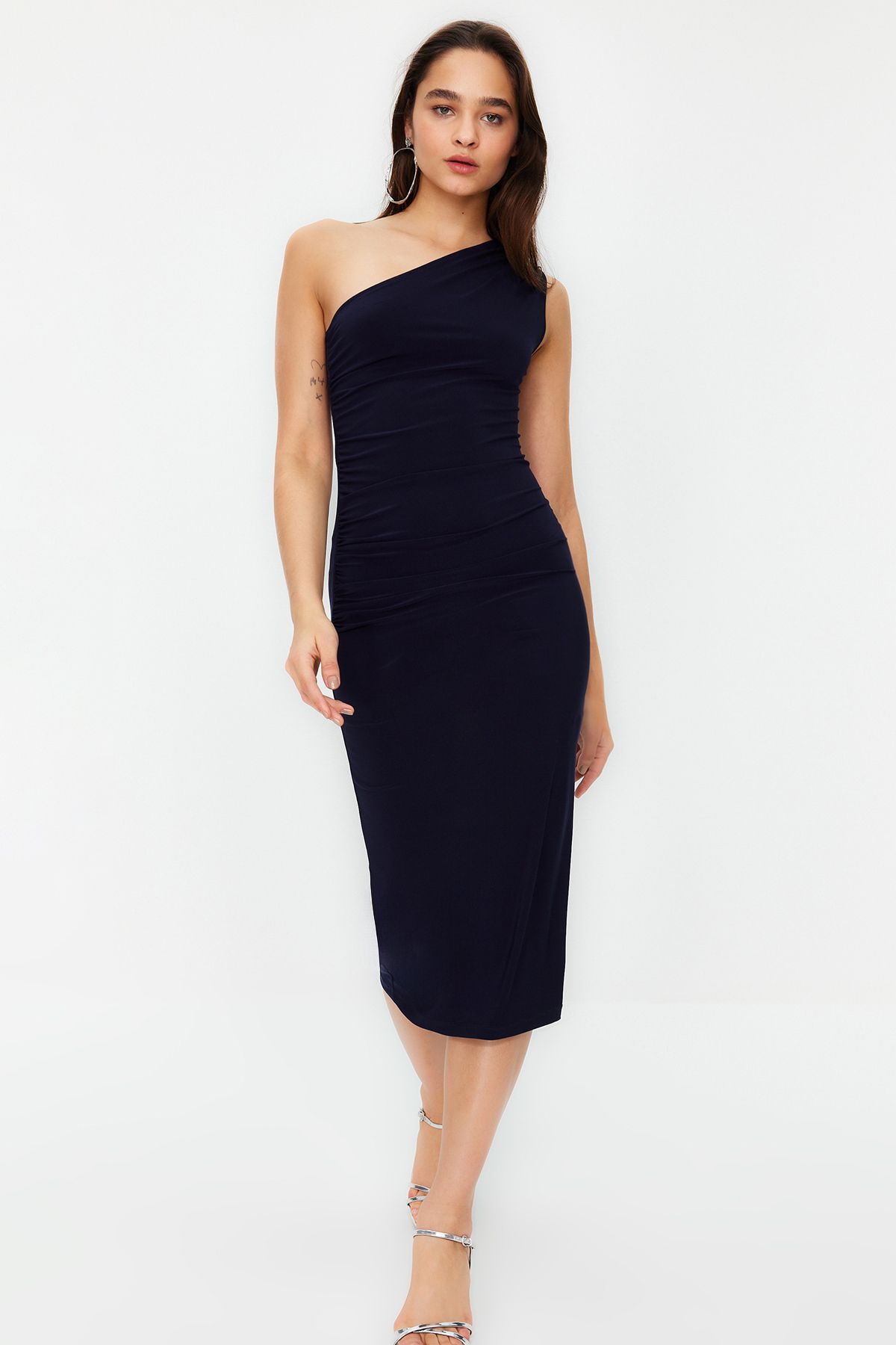 Trendyol Collection-Rochie creion midi tricotată maxi elastică, cu un singur umăr, albastru marin TWOSS24EL00100 3