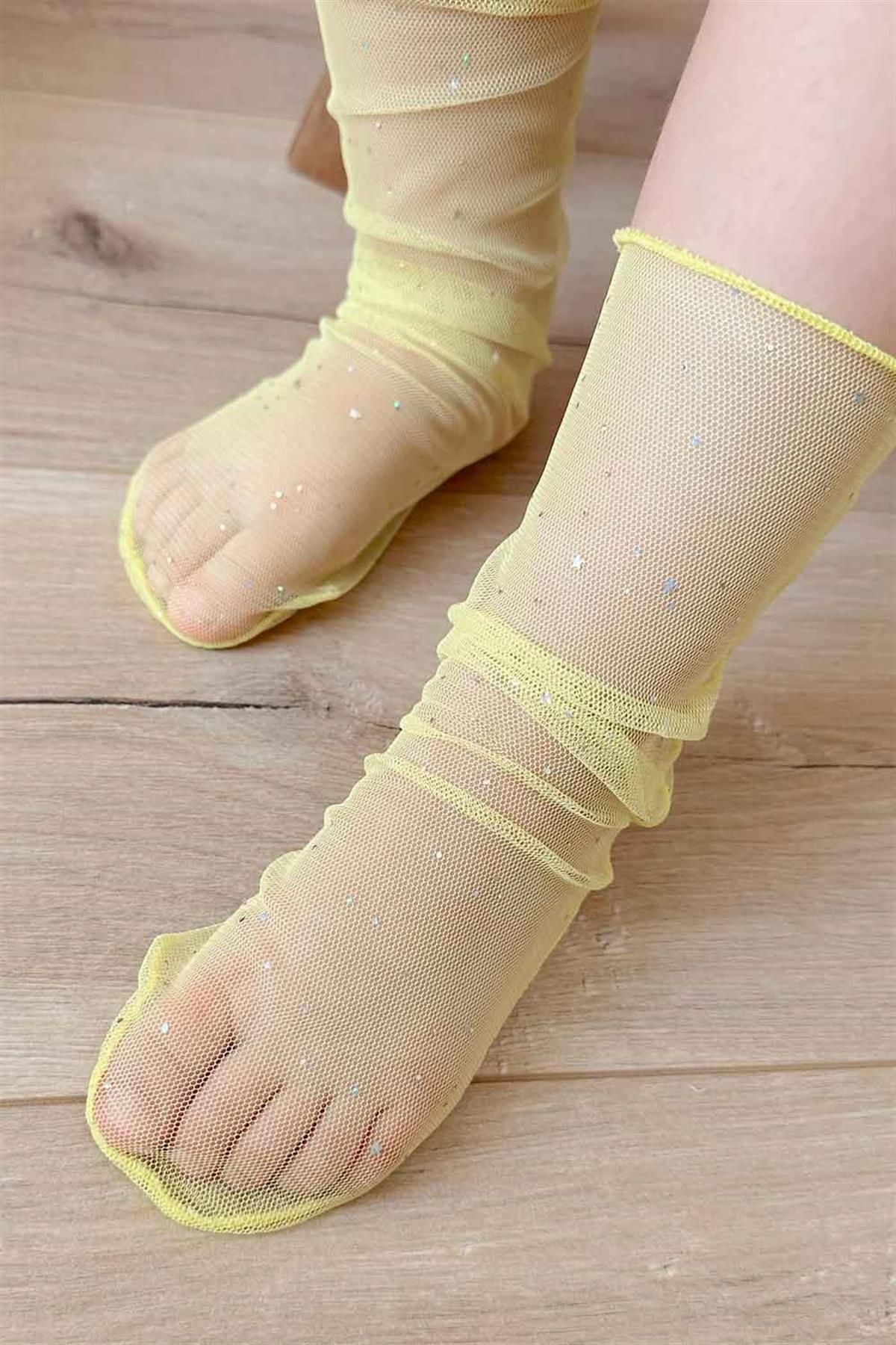 Girls yellow socks hotsell