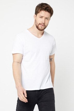 Erkek Beyaz Basıc Slim Fit Pamuklu Kısa Kollu V Yaka T-shirt MTLCO36