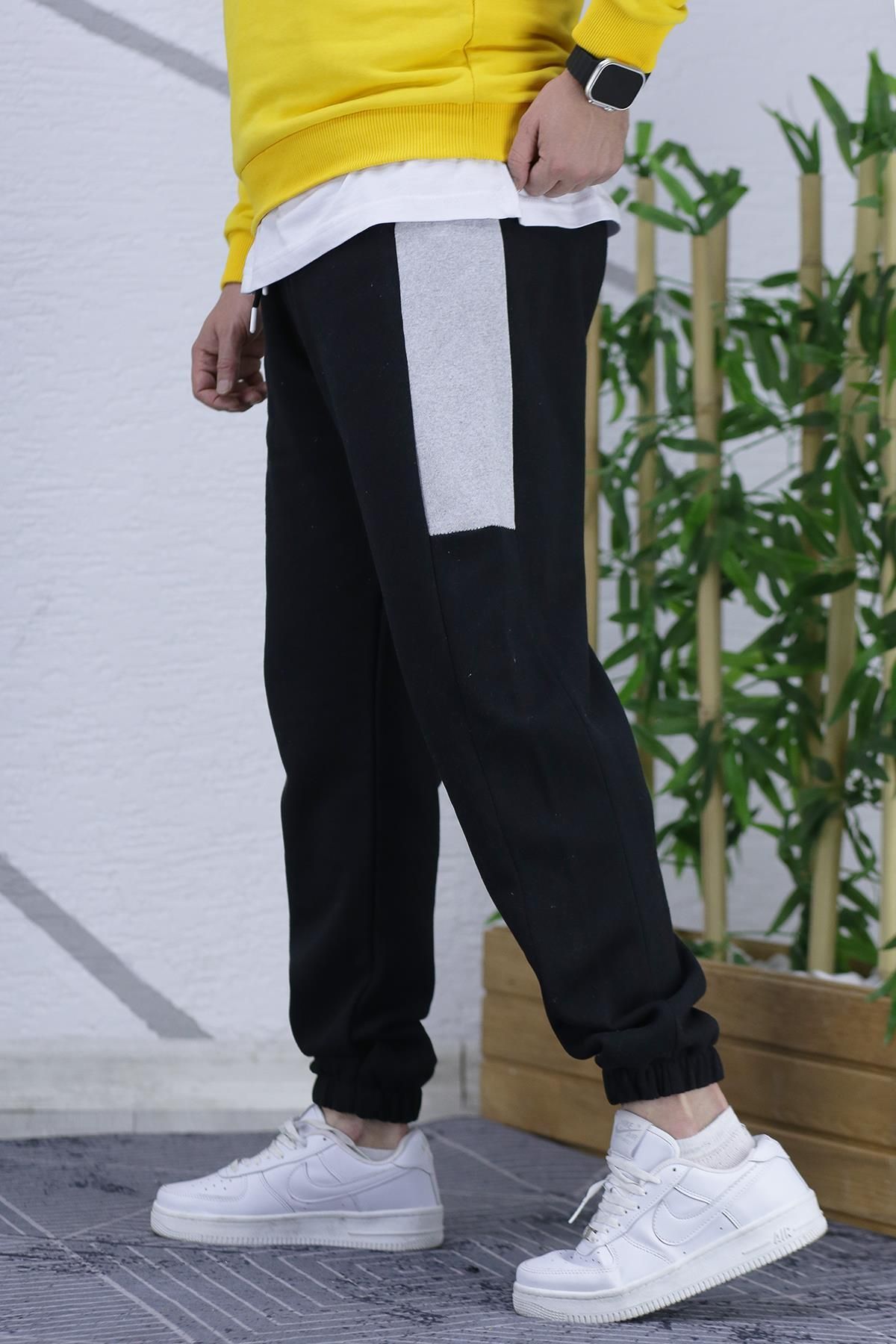 Half discount jogging pants