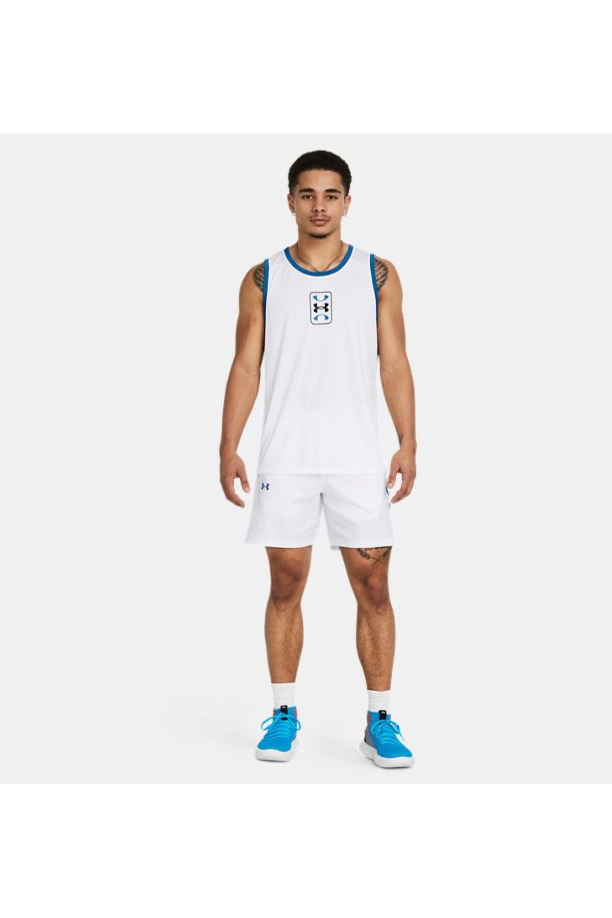 شورت ورزشی سفید مردانه های بافته منطقه UA 1383391 100 Under Armour