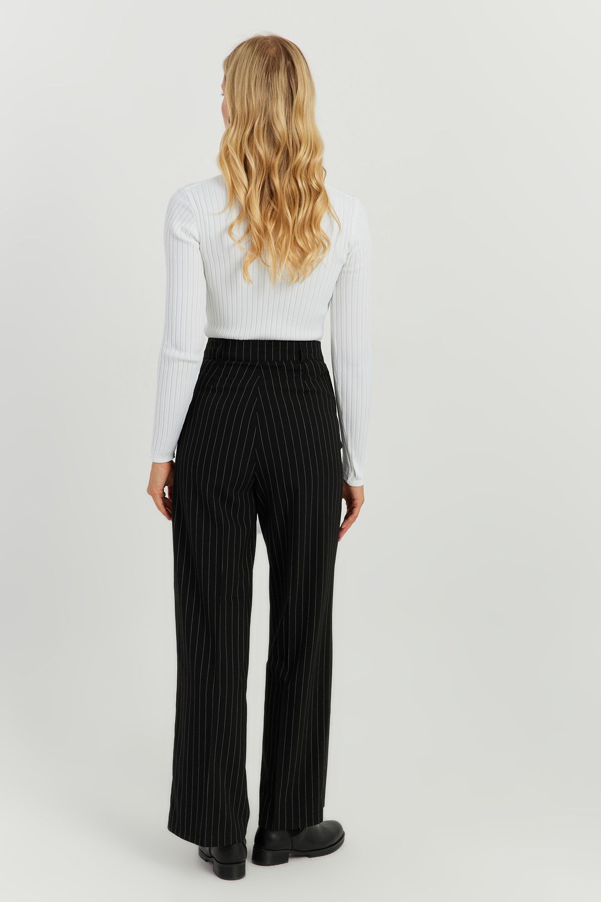 Gingham cigarette pants hotsell