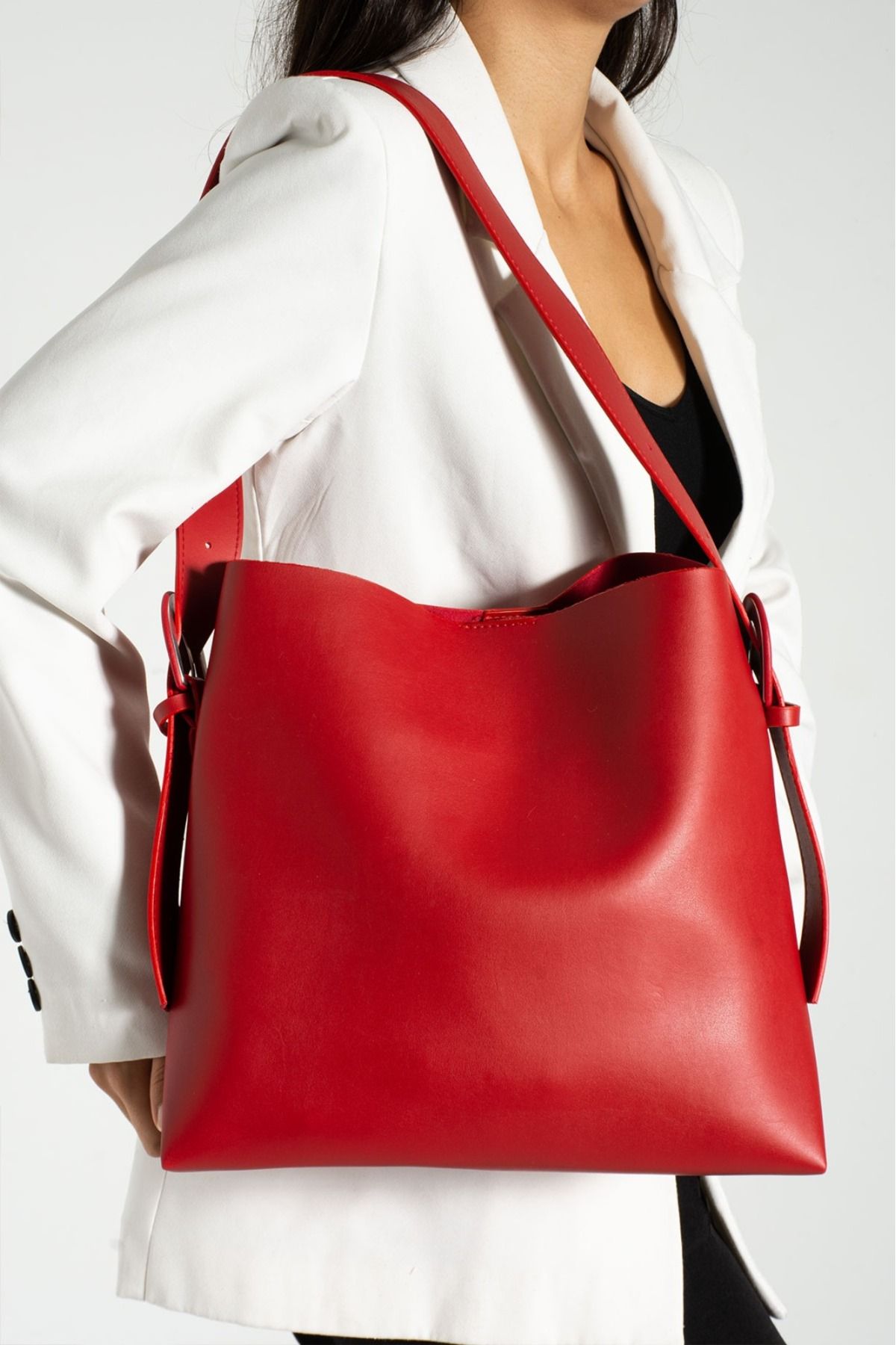 YOGII Shoulder Bag - Red - Plain