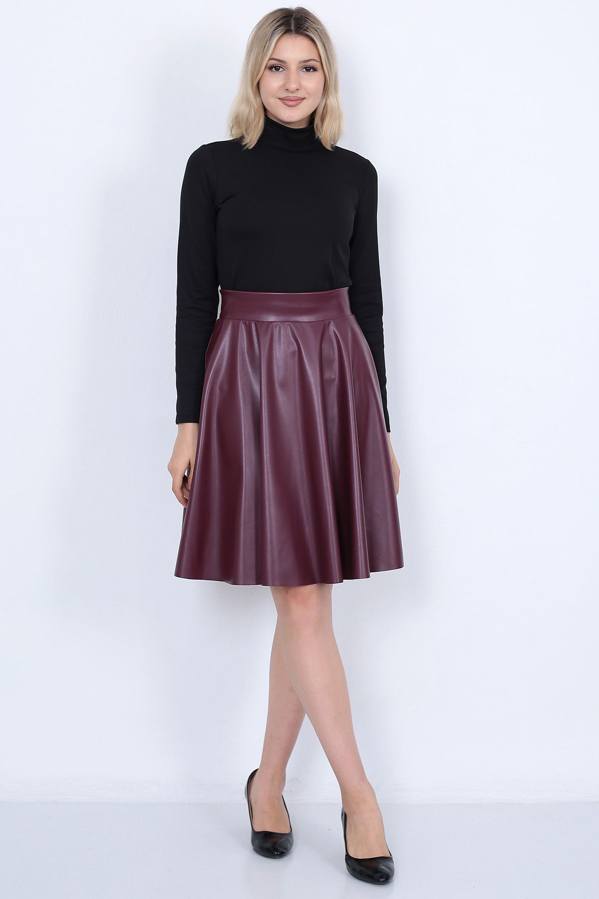 Burgundy leather shop flare skirt