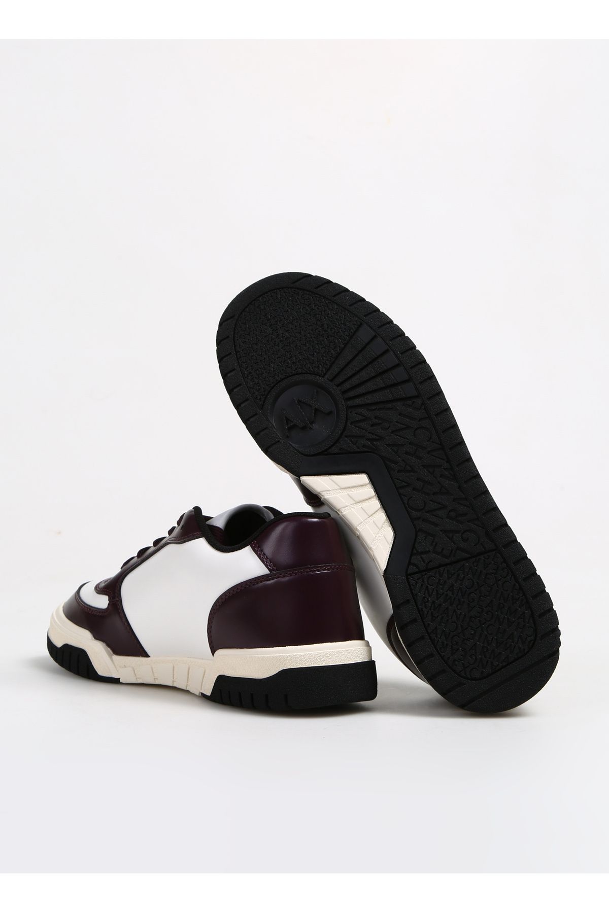 اسنیکر سفید مردانه کفش ورزشی بوردو Xux179xv765 Armani Exchange