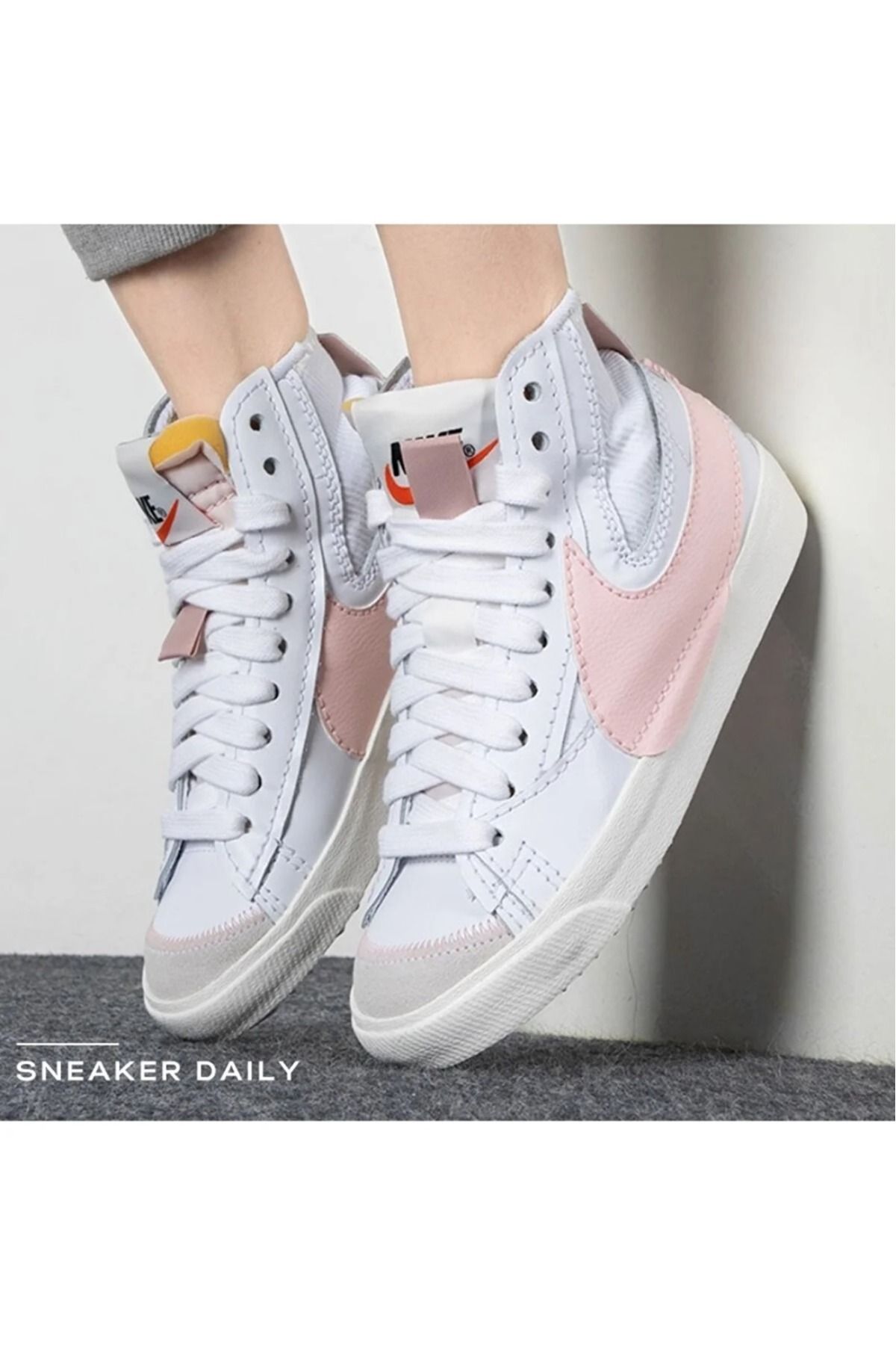 White nike heels on sale