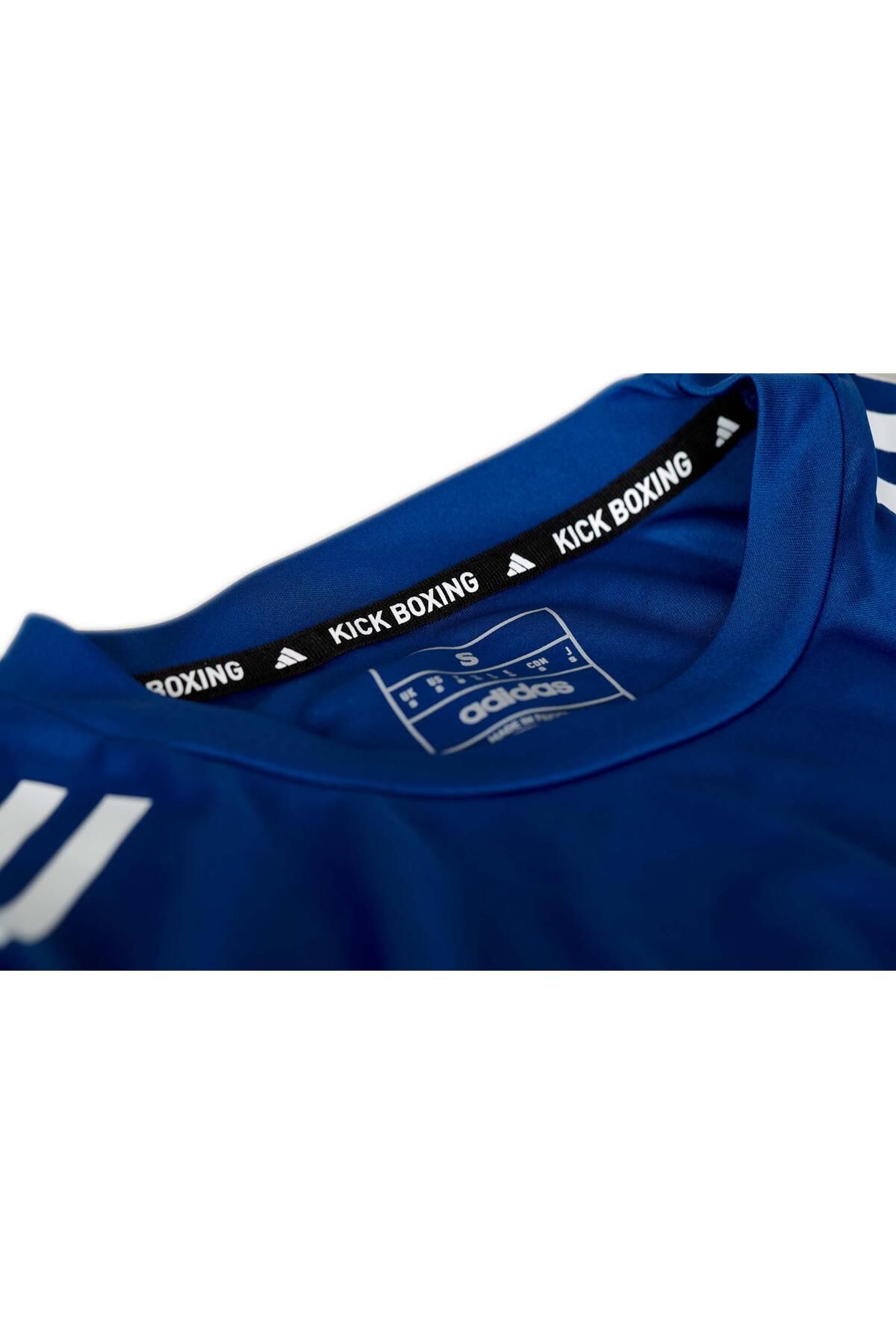 تجهیزات بوکس آبی namewakost1 Wako تأیید کرد که ورزشکار adidas